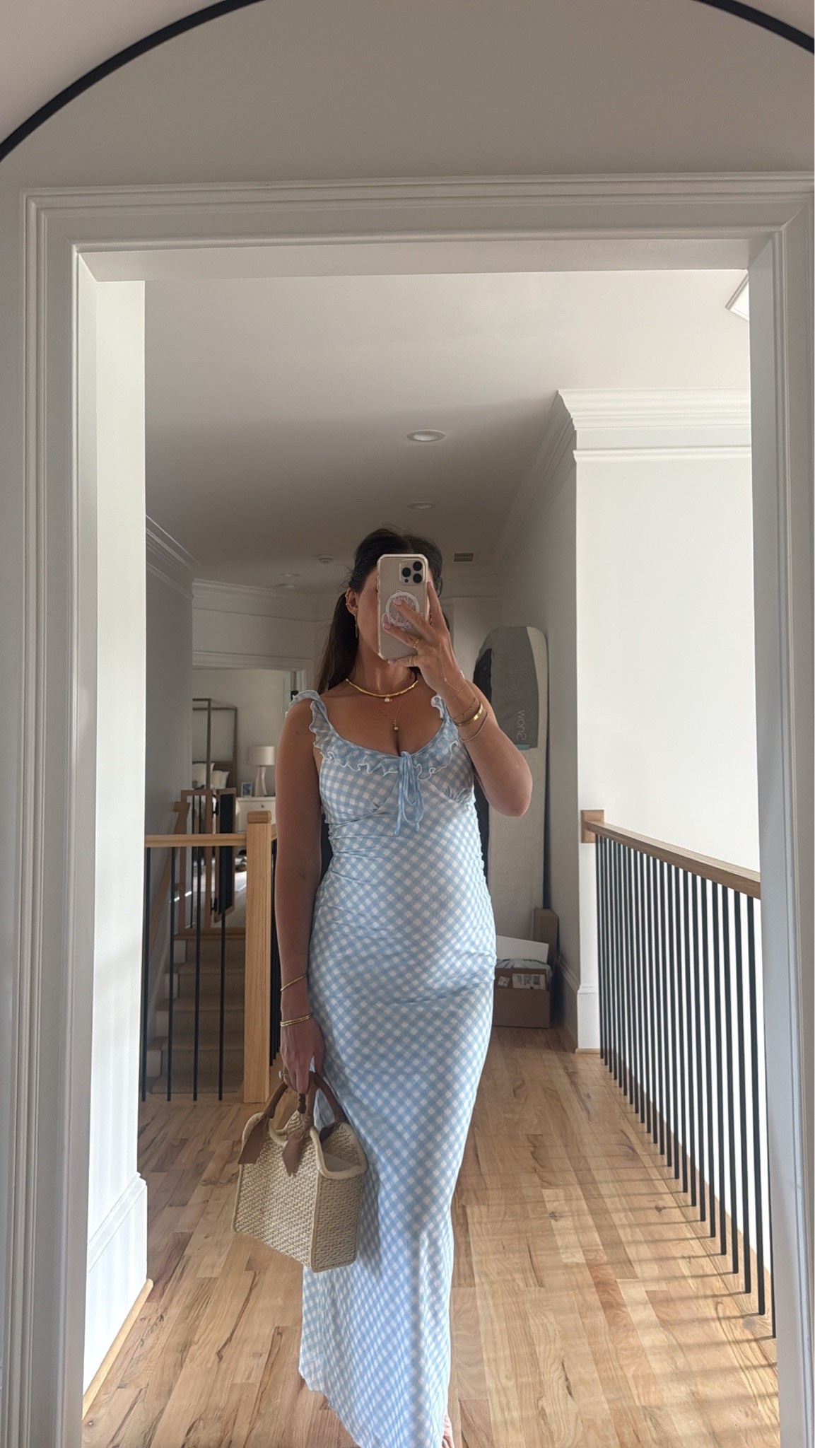 Wearing a M - also lined and comes in red! Bag is old so linked similar cuties

#pregnancystyle