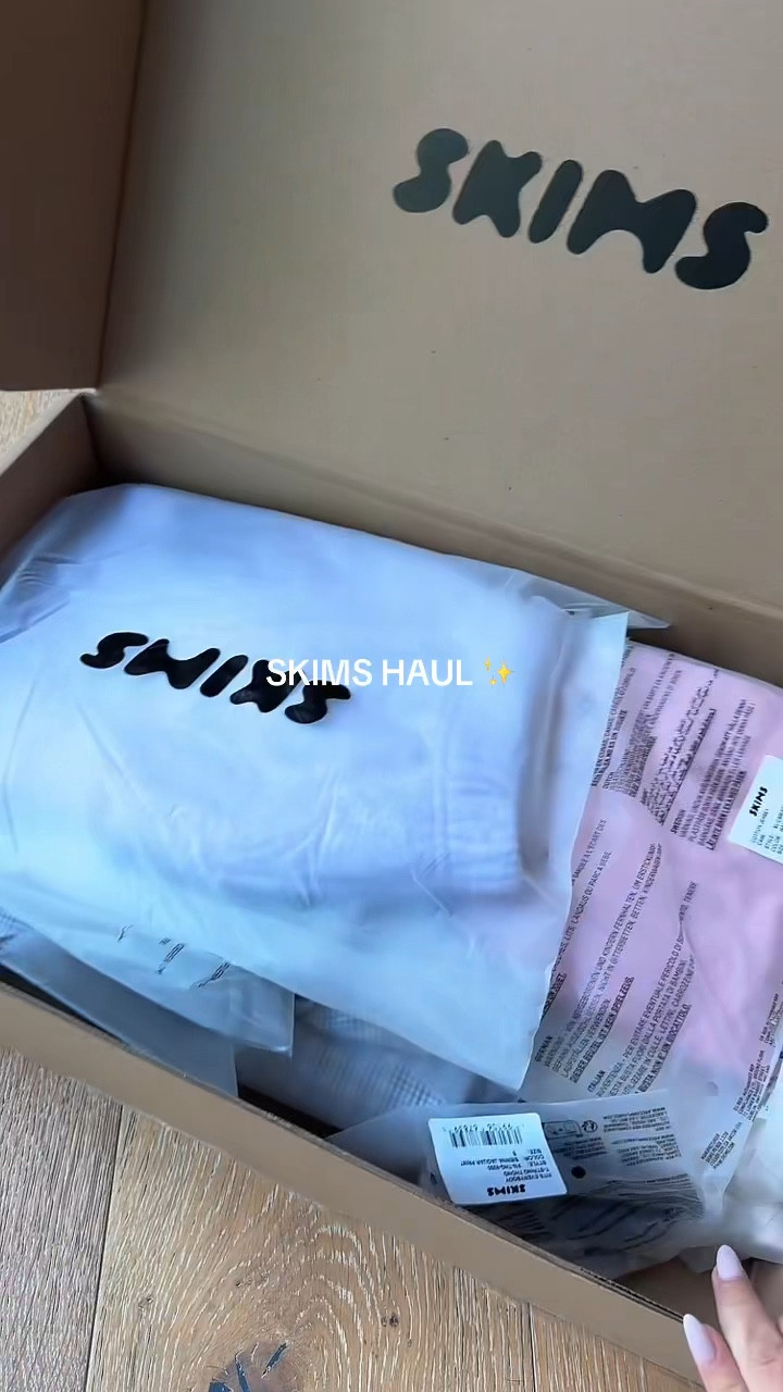 Skims Haul 🤍 I will have my order linked on my LTK in the Skins section! 

#LTKStyleTip #LTKU #LTKFindsUnder100