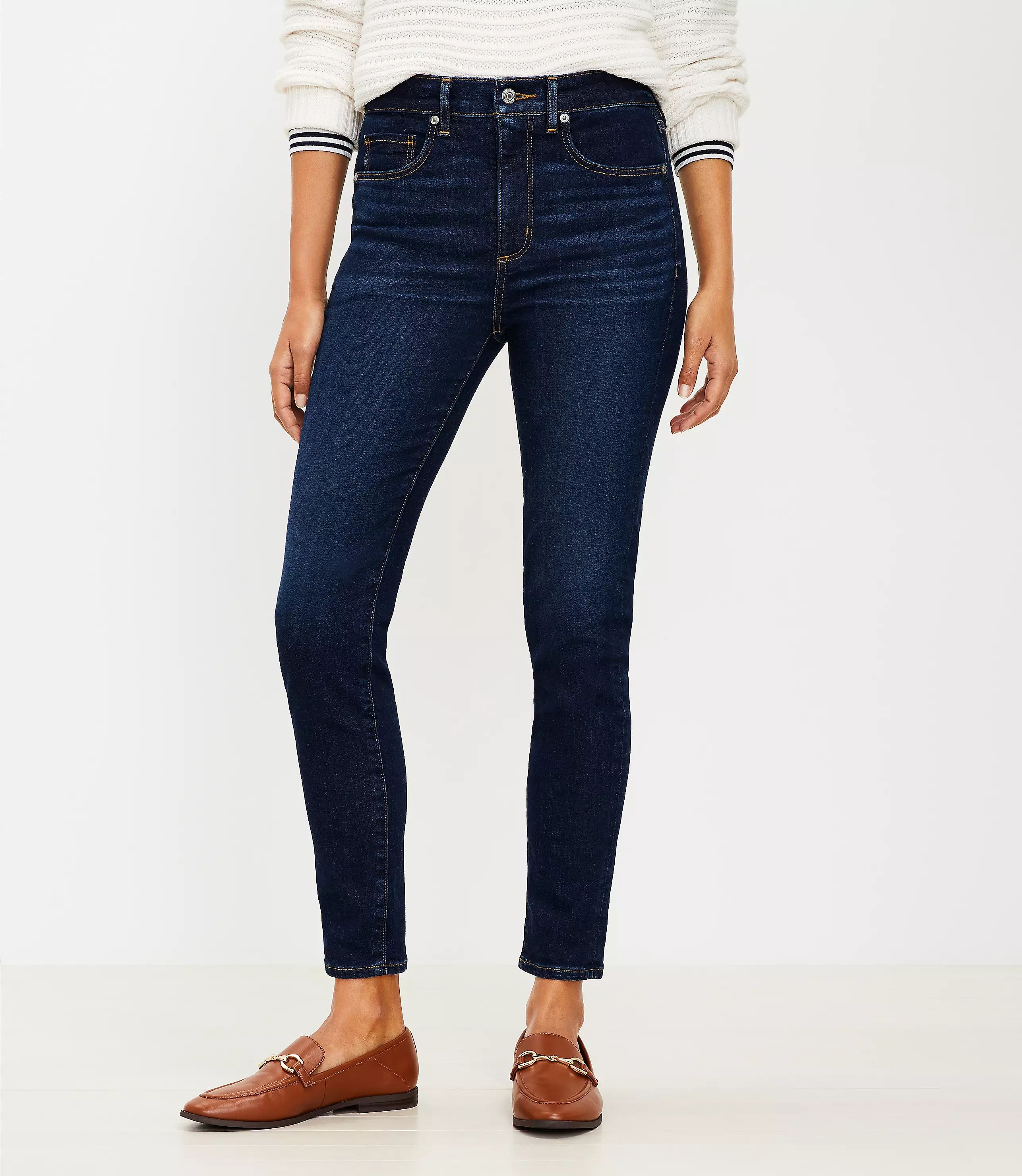 Curvy High Rise Skinny Jeans in Classic Dark Indigo Wash | LOFT