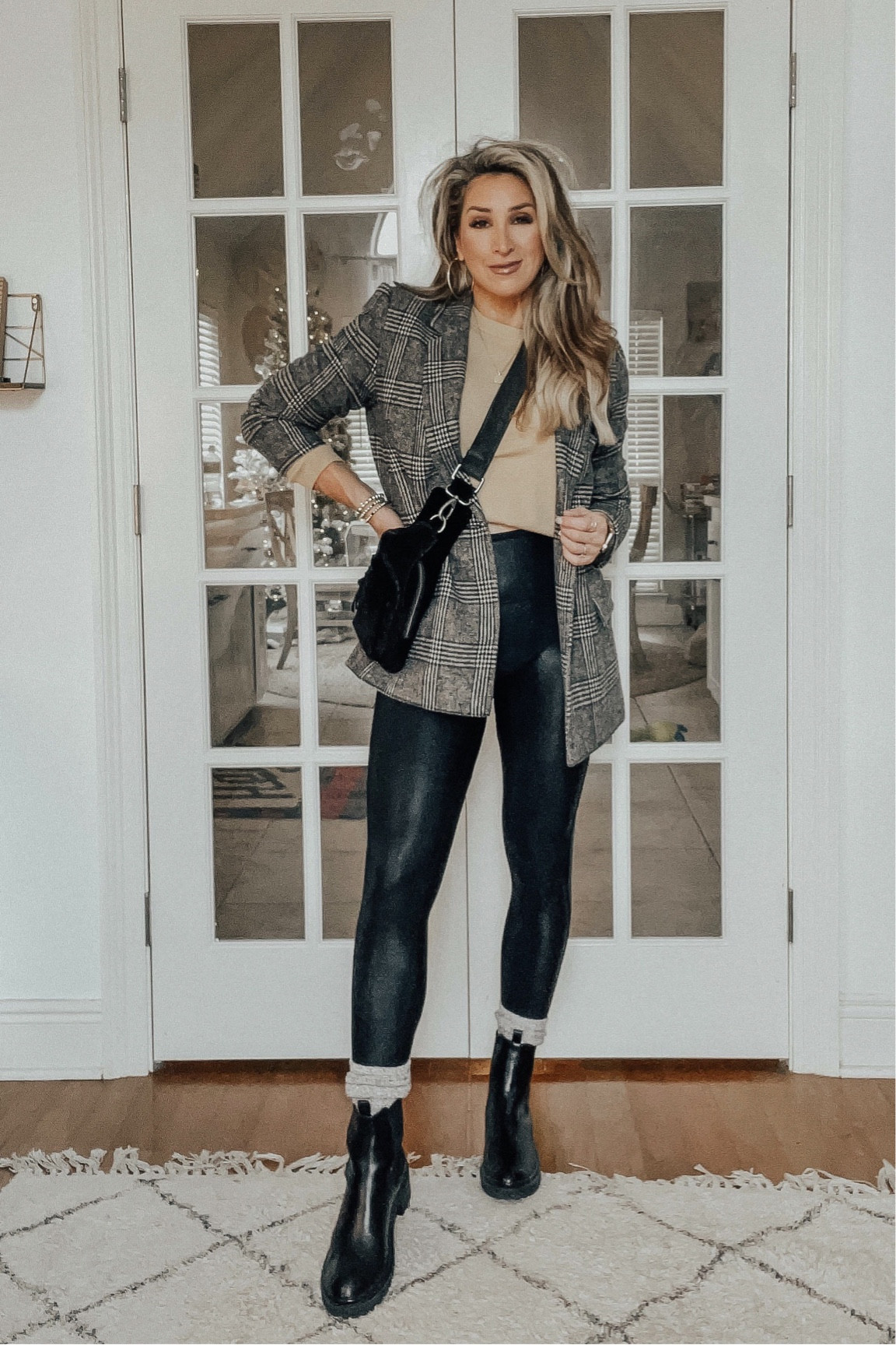 Spanx leggings, blazer, casual outfit, Amazon finds, Amazon fashion

#LTKunder100 #LTKunder50 #LTKSeasonal