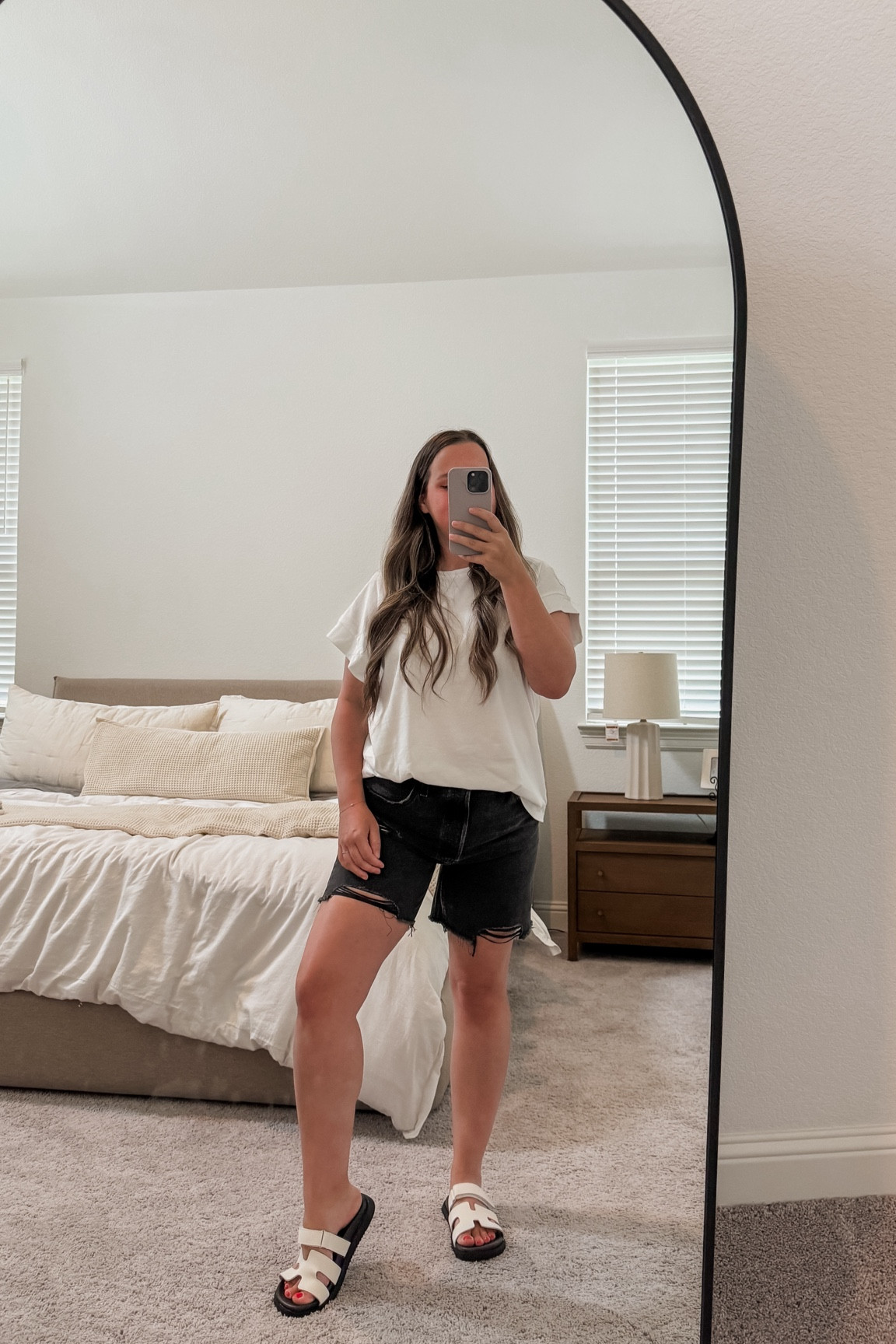 love these mid length shorts and I have this basic tee in so many colors. The white is not see through 👏 

I would size up one in both, they both run smaller. (Shorts do in the waist area with no stretch so I sized up and they’re perfect) 

mid size fashion, size 8 fashion, women’s outfit, mid length shorts, best basics, basic tee, Amazon favorites, Amazon clothes, Levi’s 

#LTKMidsize #LTKFindsUnder50 #LTKSaleAlert