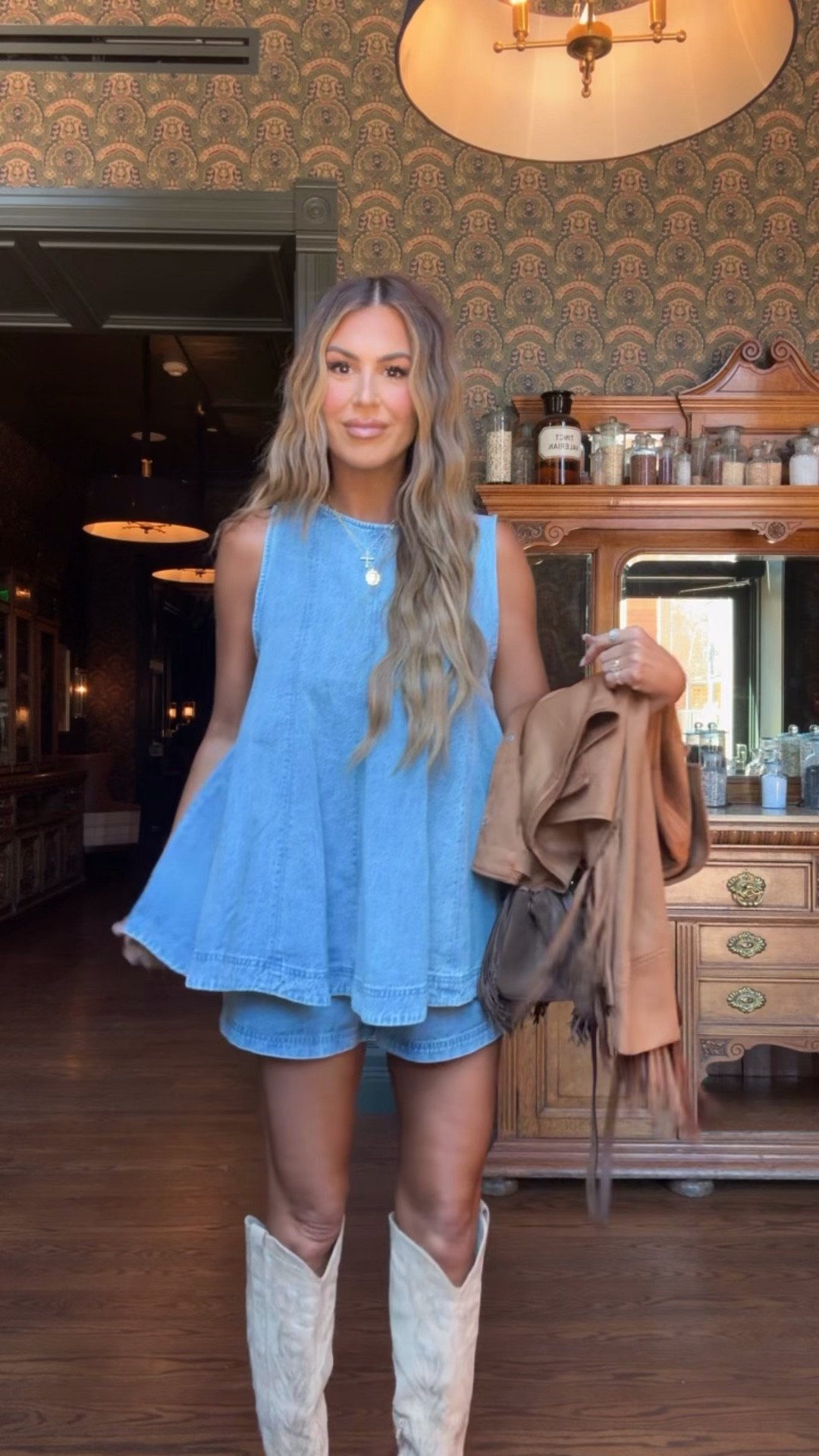 aspen day 1 ootd 🩵 wearing a small in both!

#LTKTravel #LTKootd