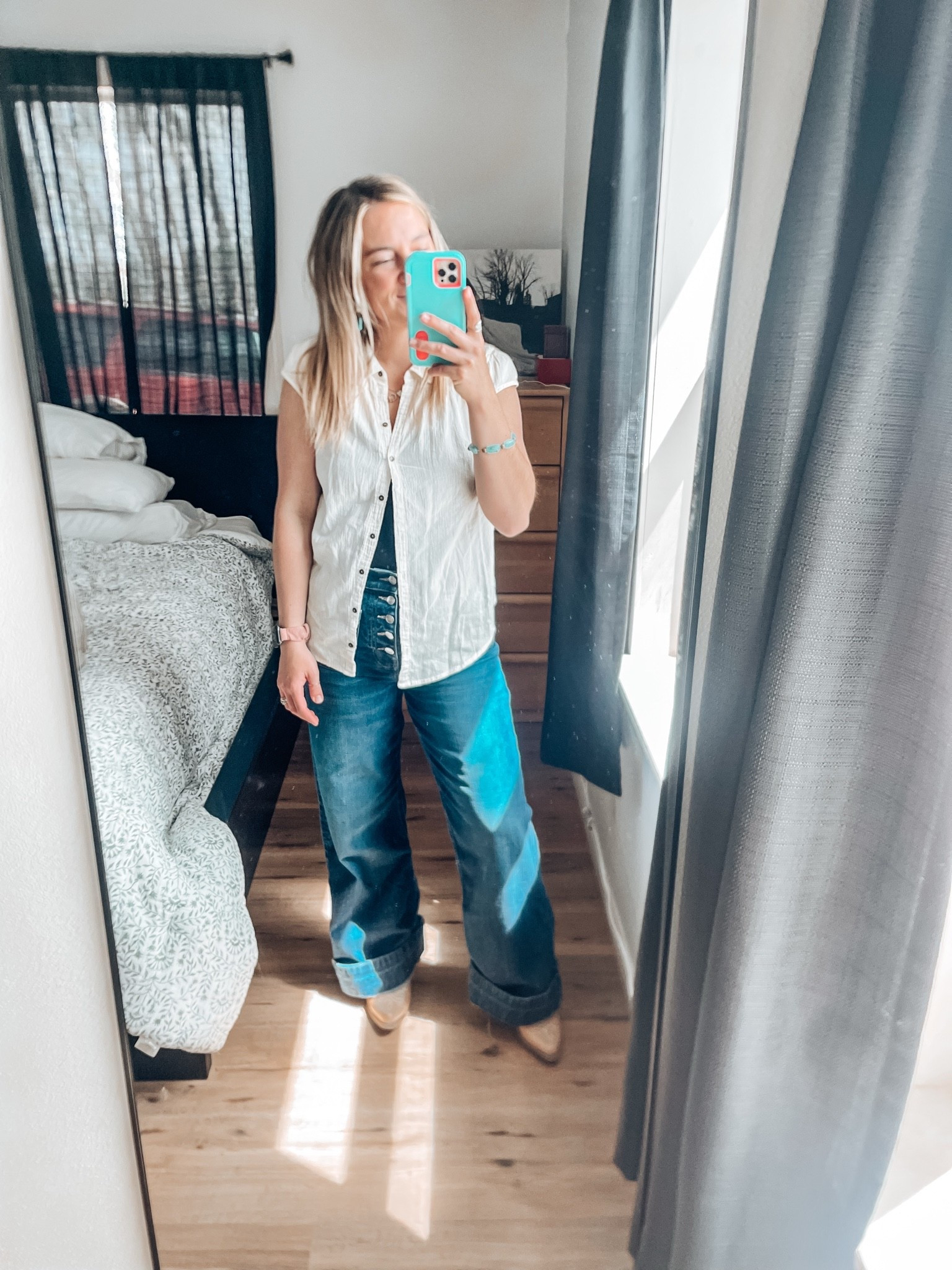Western outfit 
Outfit with cowboy boots 
Outfit for rodeo 
Flare jeans 
Western 
Country concert outfit

#LTKootd #LTKmomlife