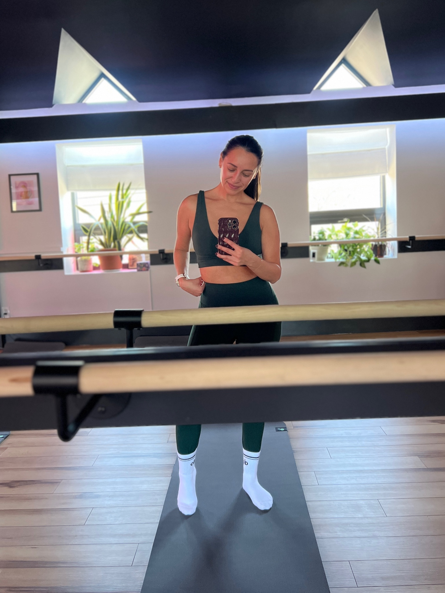 Lululemon activewear - color is on sale. It’s legacy green. 
Rainforest color is very similar too  
Yoga, Pilates, barre workout outfit 
Alo socks 

#LTKFindsUnder100 #LTKFitness #LTKActive