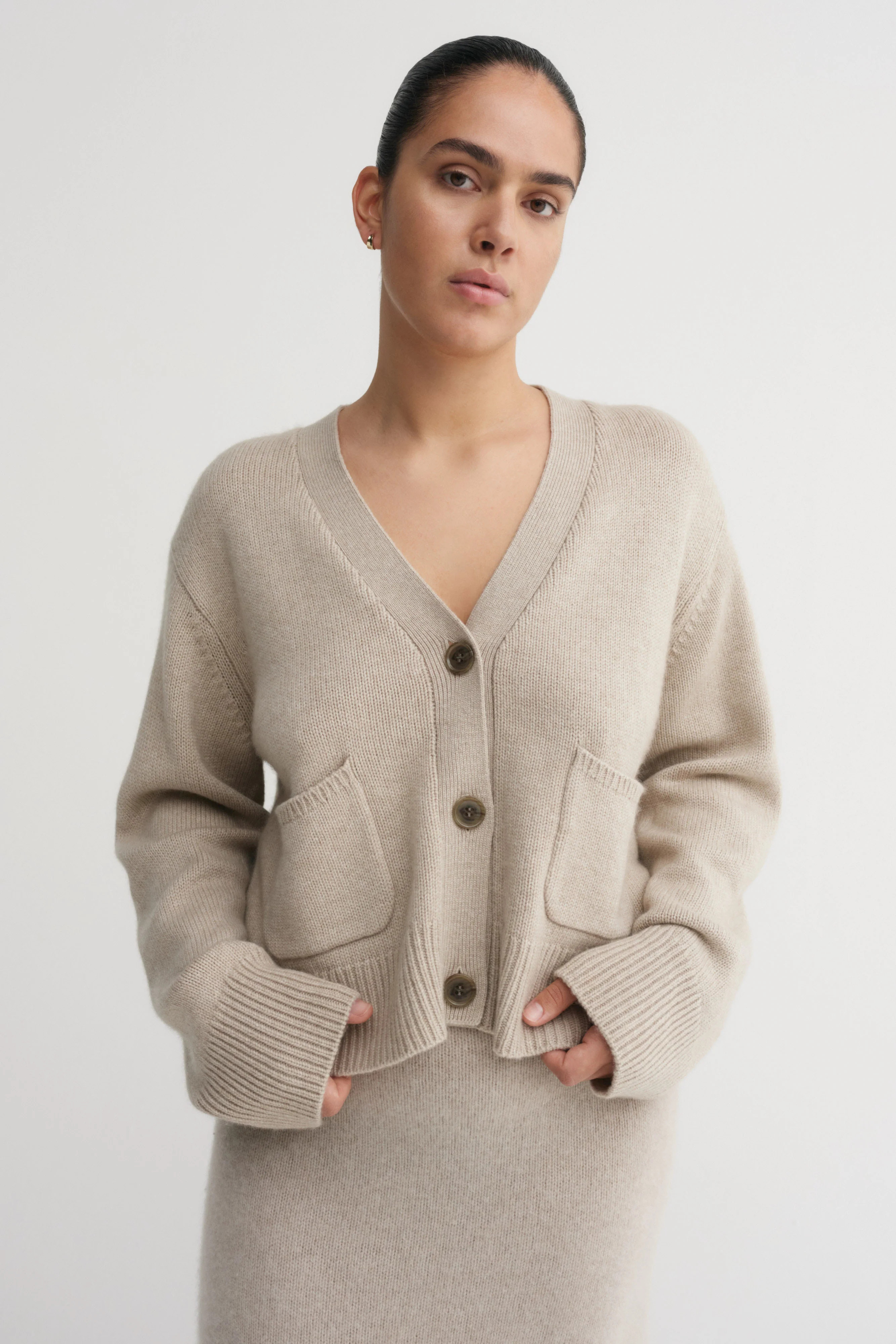 Beja Cardigan, taupe | Almada Label