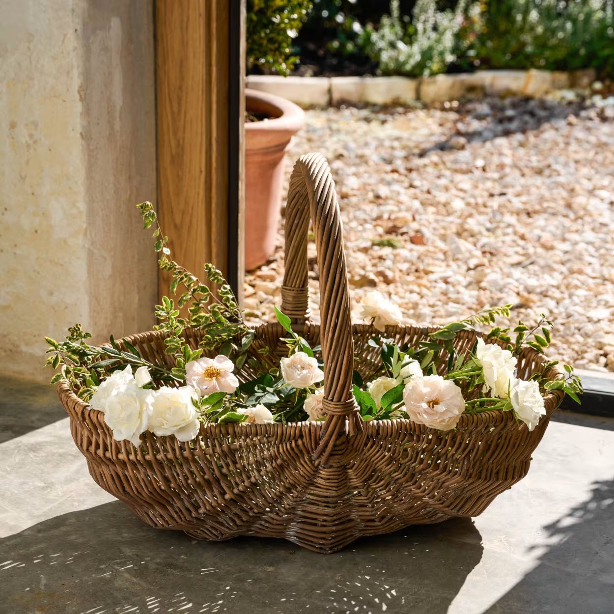Garden Gathering Basket | Magnolia