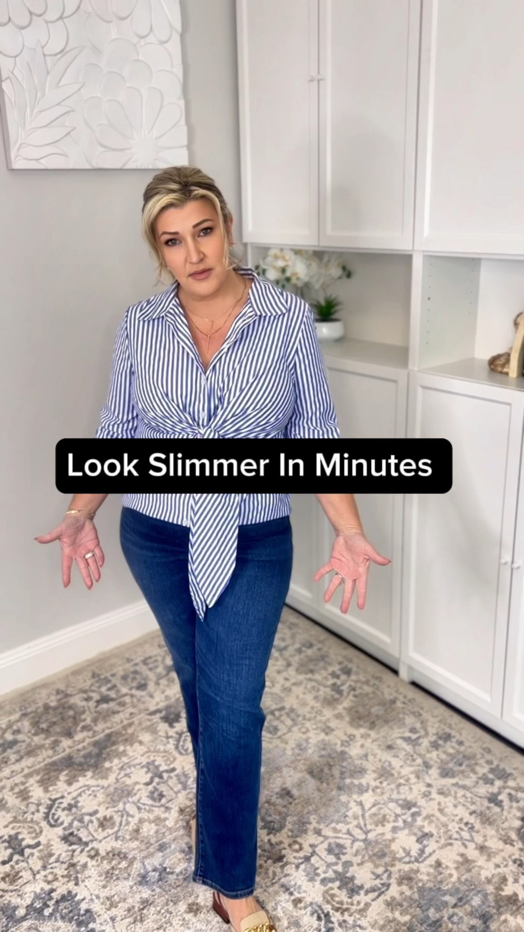 Instructions on how to use the Elastic Belt I use for styling my tops and jumpers. You’ll find the link to the eBay store below ⬇️ 

If you use the links provided I earn commission (paid by the brand) from affiliate links which go towards purchasing the clothing I feature for my followers 🥰

#LTKmidsize #LTKplussize #LTKaustralia