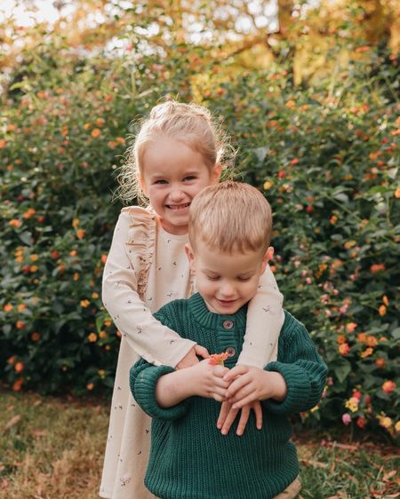 Family photography, family photo shoot, toddler girl outfit, family outfits for pictures, toddler boy outfits, boy/girl twins, sibling outfits & ideas

#LTKFind #LTKbaby #LTKkids