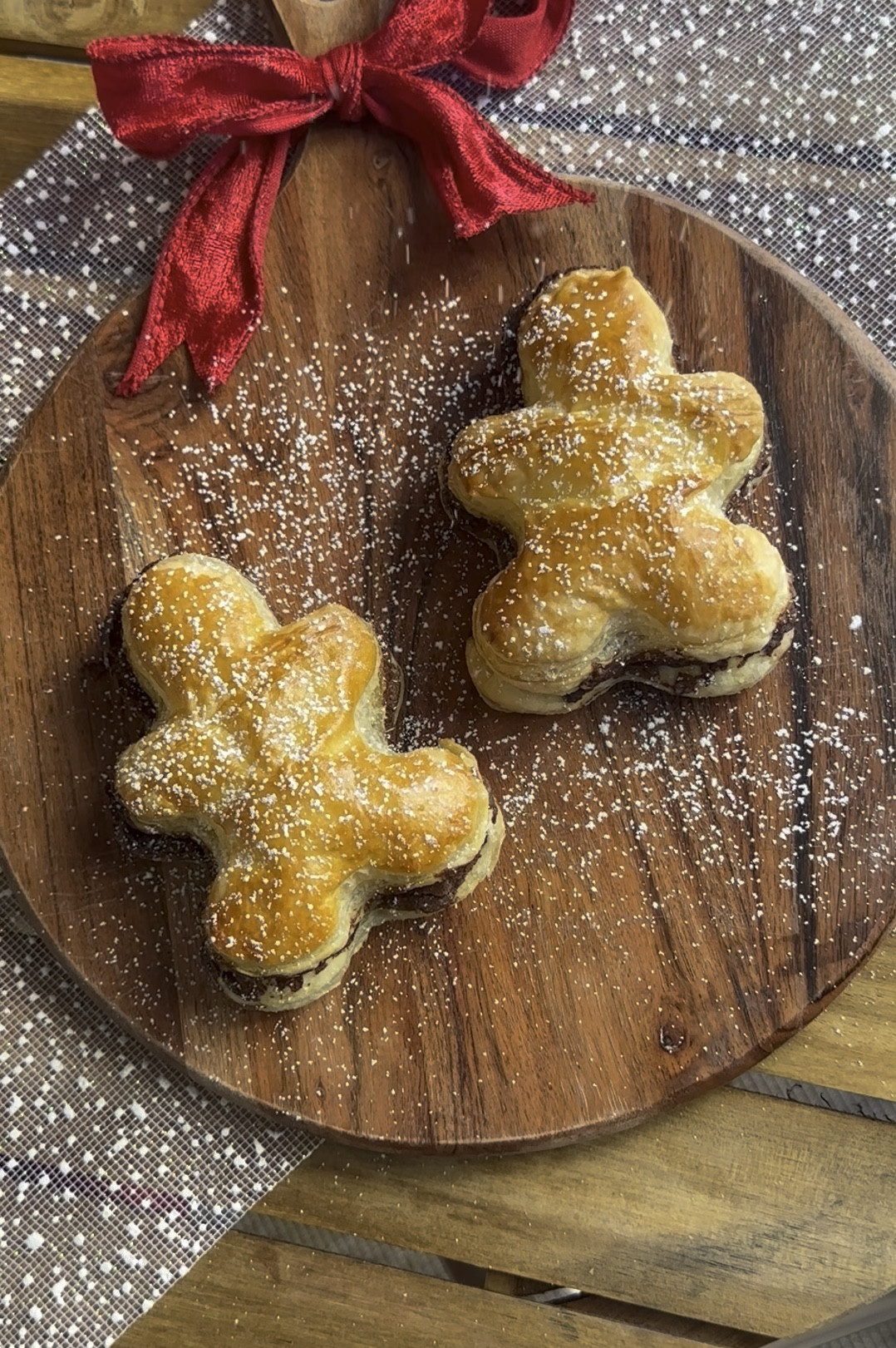 The joy of sprinkling powdered sugar on puff pastries! ❄️ All you need is puff pastry and Nutella… and a fun cookie cutter of your choice. Lay your first puff pastry and then spread your Nutella. Layer on your second puff pastry sheet and bake for 20 minutes or until golden brown. I did use a little egg wash for a golden finish! 

#LTKWatchNow #LTKHome #LTKHoliday