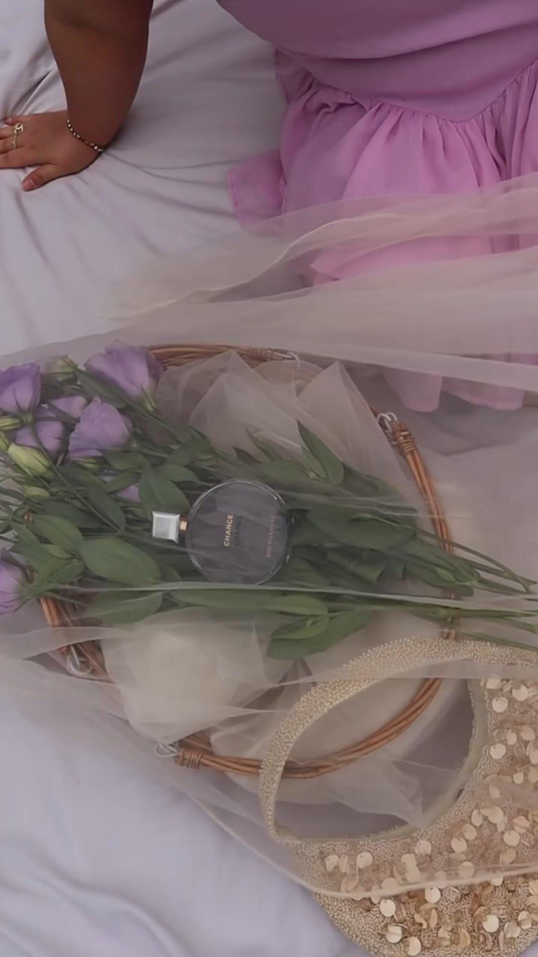 Summer Dreaming in @welovecoco 💐

#takeyourCHANCE #giftedbyCHANEL 

FOLLOW @angelstyledthat for more midsize + short girl fashion inspo 

.
.
Outfit diaries, style diaries, style ideas, style trends, content creator, fashion blogger, spring fashion, midsize style, midsize fashion, spring trends, spring style, spring outfits, summer outfits, summer style, casual outfit, summer fashion, casual style, trendy style, trends, Chanel, Chanel fragrance, Chanel beauty
#midsizestyle #shortgirlfashion #shortgirlstyle #springoutfitinspo #midsizegals #midsizeoutfits #womensupportingwomen #trendingreel #springoutfits #midsizefashion #midsizestyleinspo #summerstyles #trending #trendingreels #springoutfits #springoutfitideas #trendystyles #chanelfragrance #chanel