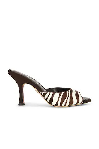 Jeanie Sandal
                    
                    Sam Edelman | Revolve Clothing (Global)