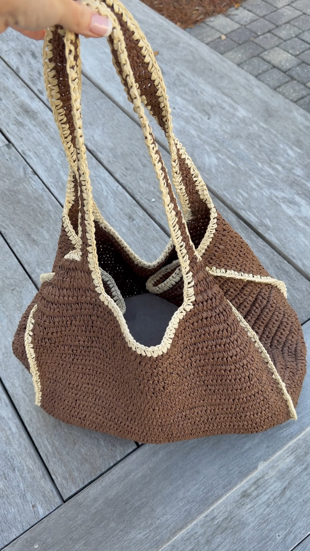 Loving this beach bag 