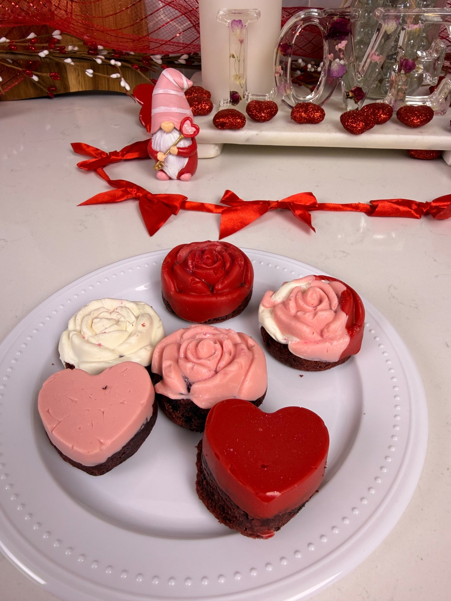 Valentines Day Chocolate Dipped Cookies

#LTKfoodie