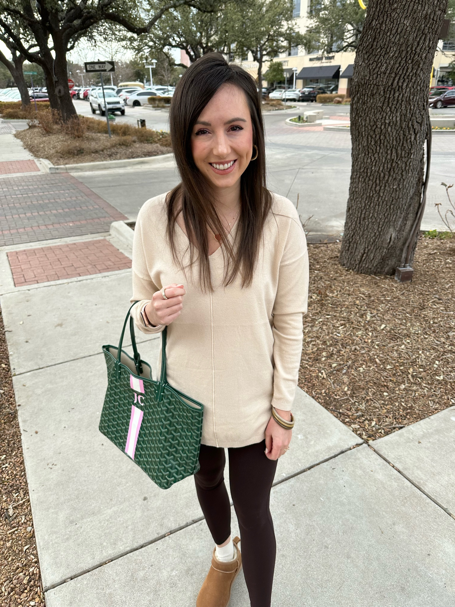 Cream sweater with lululemon leggings, Kendra Scott necklace, Ugg ultra mini boots, Budhagirl bangles



#LTKunder100 #LTKSeasonal #LTKFind