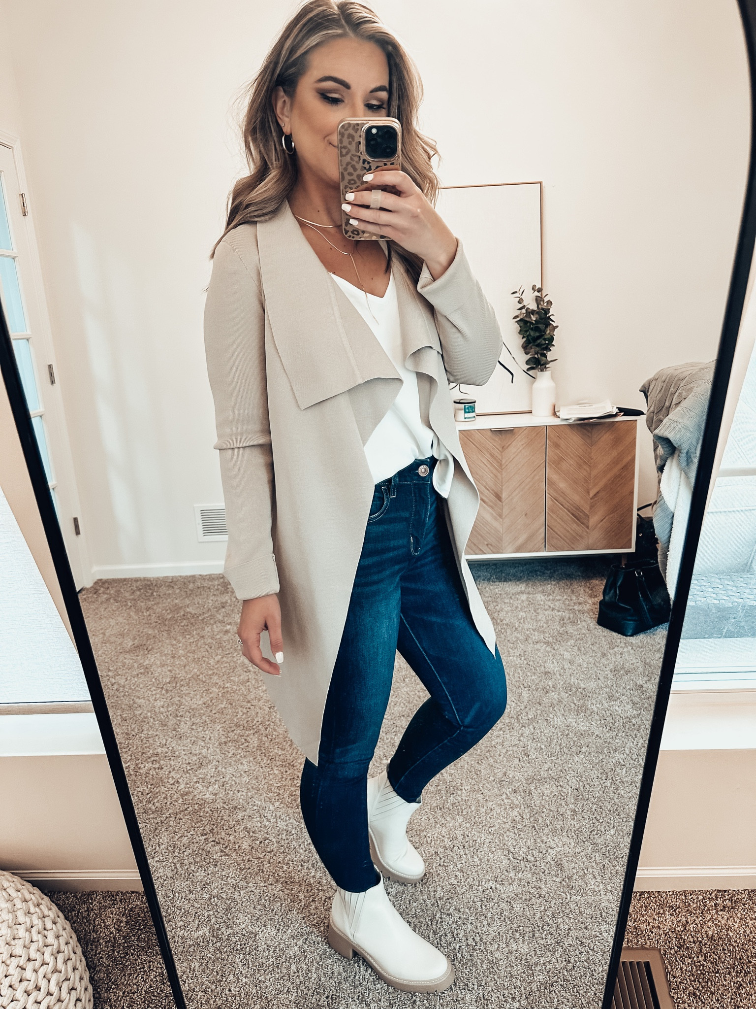 Business casual outfit inspo! 10% off AE high waisted jeggings + Dolce Vita originally $150 marked down to $89! 

Cardigan - M TTS
Satin Cami - M TTS
Jeans - 6 TTS 
Booties - 8 TTS 

#work #office #businesscasual

#LTKsalealert #LTKworkwear #LTKshoecrush