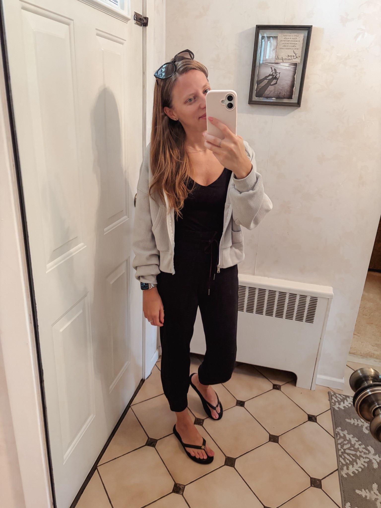 Best tank from Alo- 30% off 🖤

#LTKSaleAlert #LTKGiftGuide #LTKCyberWeek