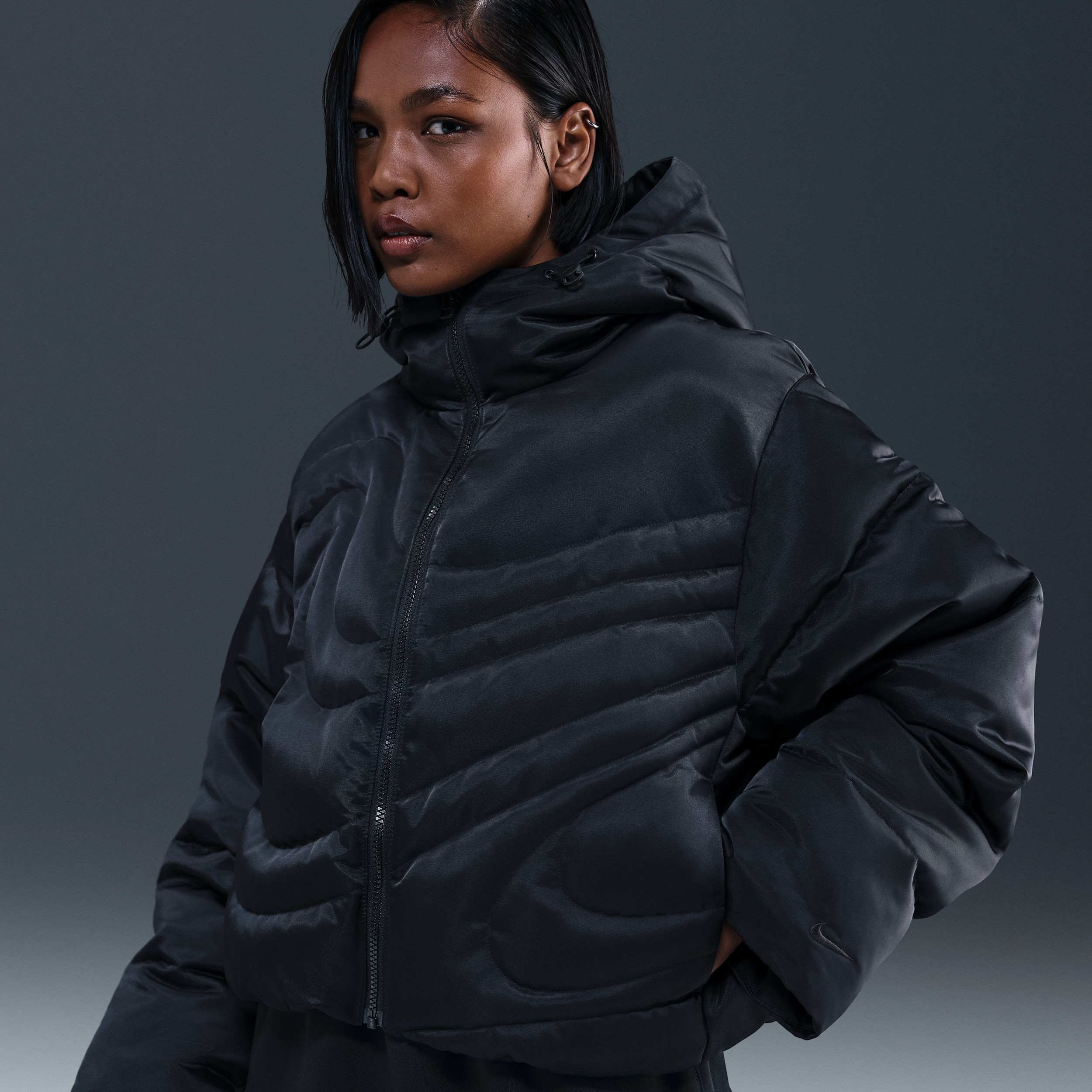 Women's Nike Sportswear Swoosh Series Therma-FIT Oversized Down Puffer Jacket in Black | IB2005-010 | Nike (US)