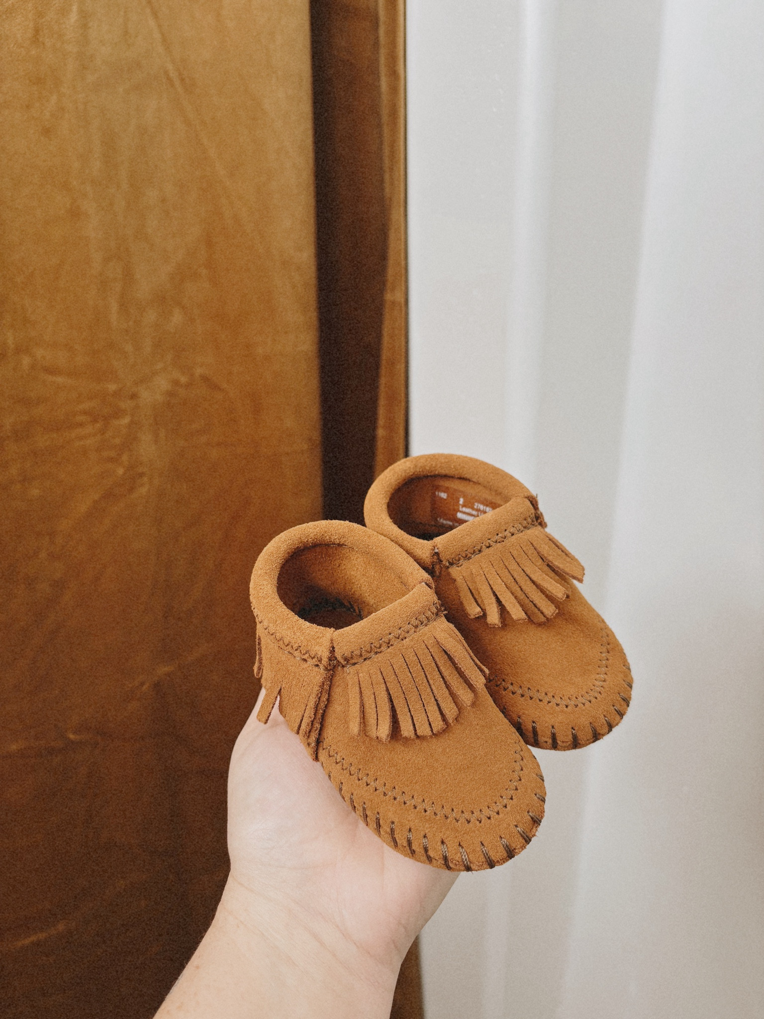 babies first pair of shoes 🤎

#LTKGiftGuide #LTKBaby #LTKSeasonal