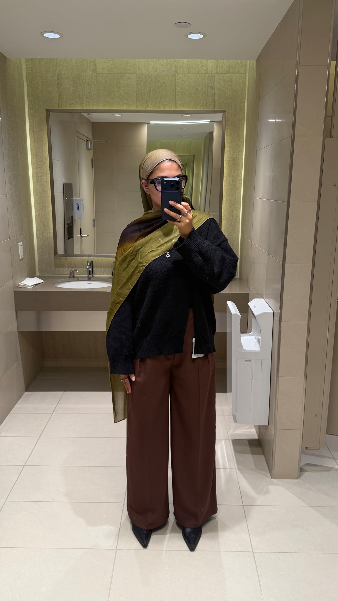 office ootd

#LTKmodest #LTKworkwear #LTKcanada