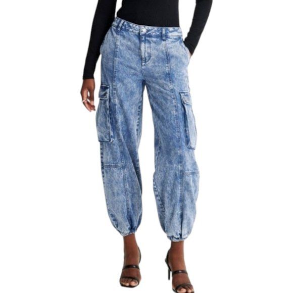 Women's Mid Rise Cargo Jeans | Future Collective | 6 | Poshmark