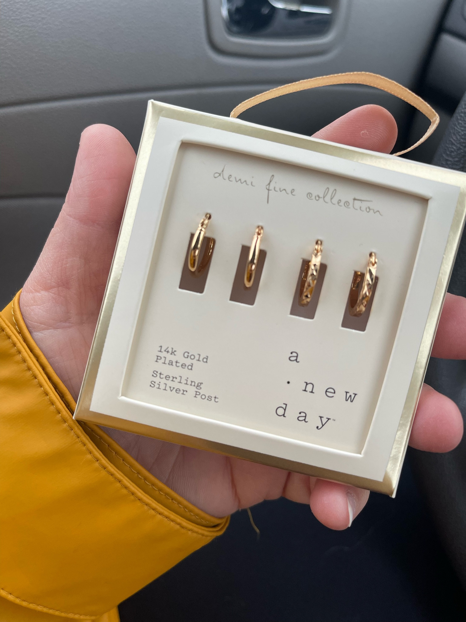 Picked up these cute earrings at Target today! 

#LTKfindsunder50 #LTKxTarget #LTKstyletip