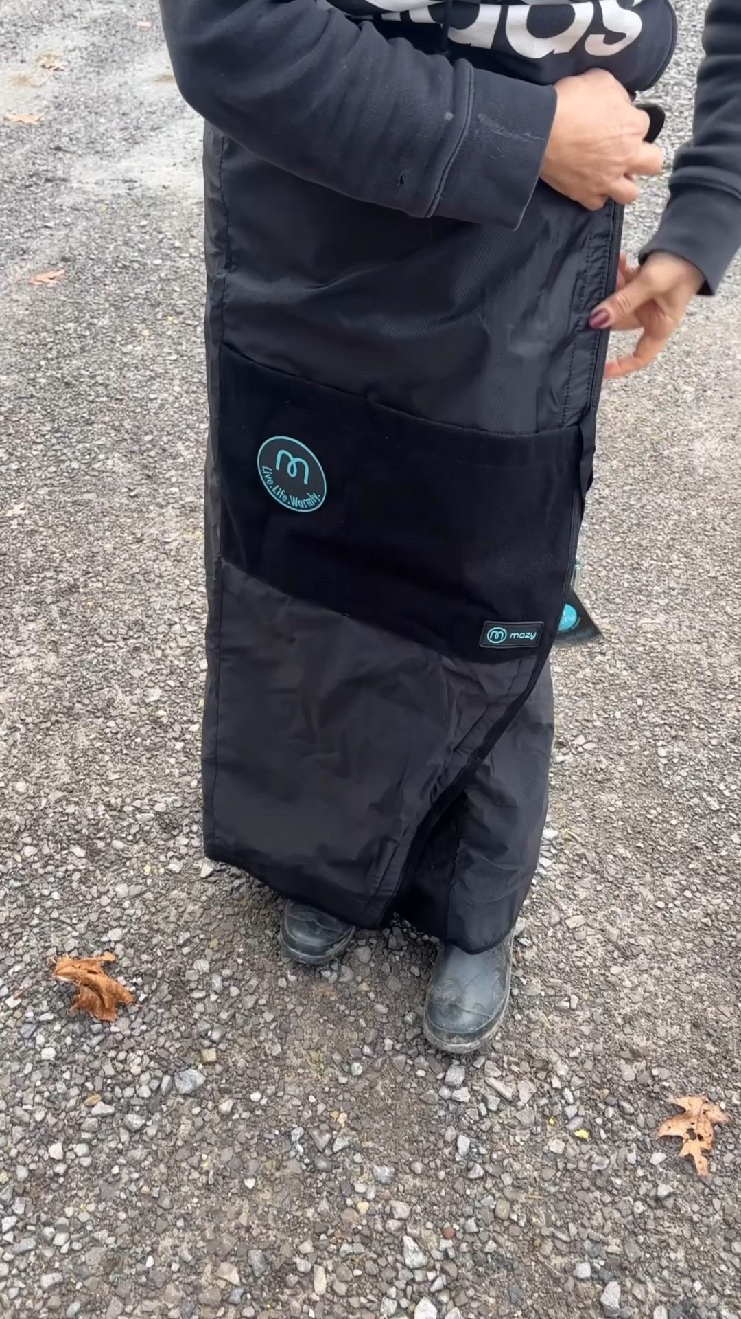 Camping? Tailgating? Sports? Do it in style while staying warm.
The Mozy Blanket has your back (and your toes)😉😉😉
#ad
@shop.ltk
#liketkit


#LTKActive