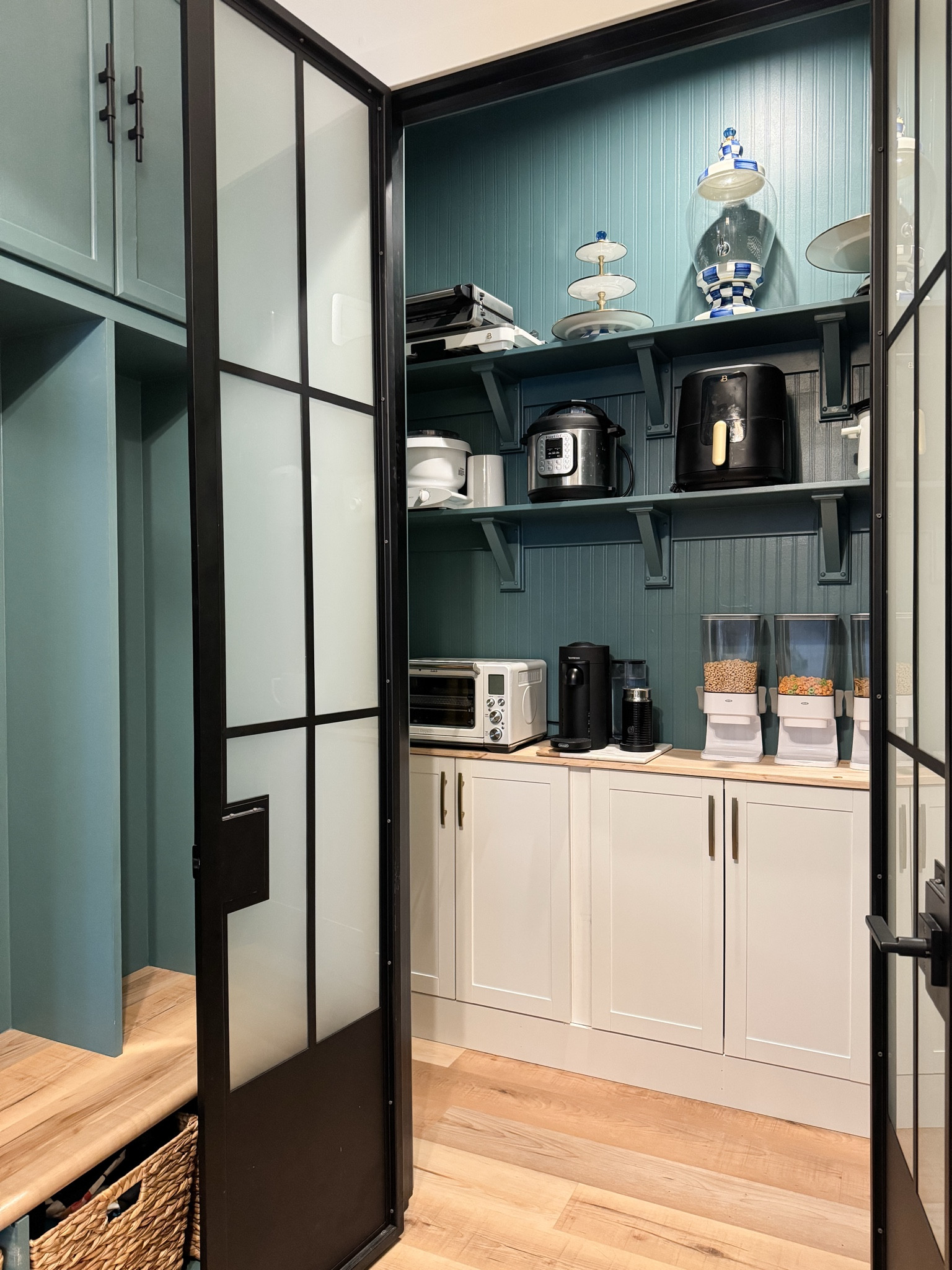 Butlers pantry makeover design and supplies @loweshomeimprovment #ad #lowespartner 

#LTKFindsUnder100 #LTKHome #LTKFindsUnder50