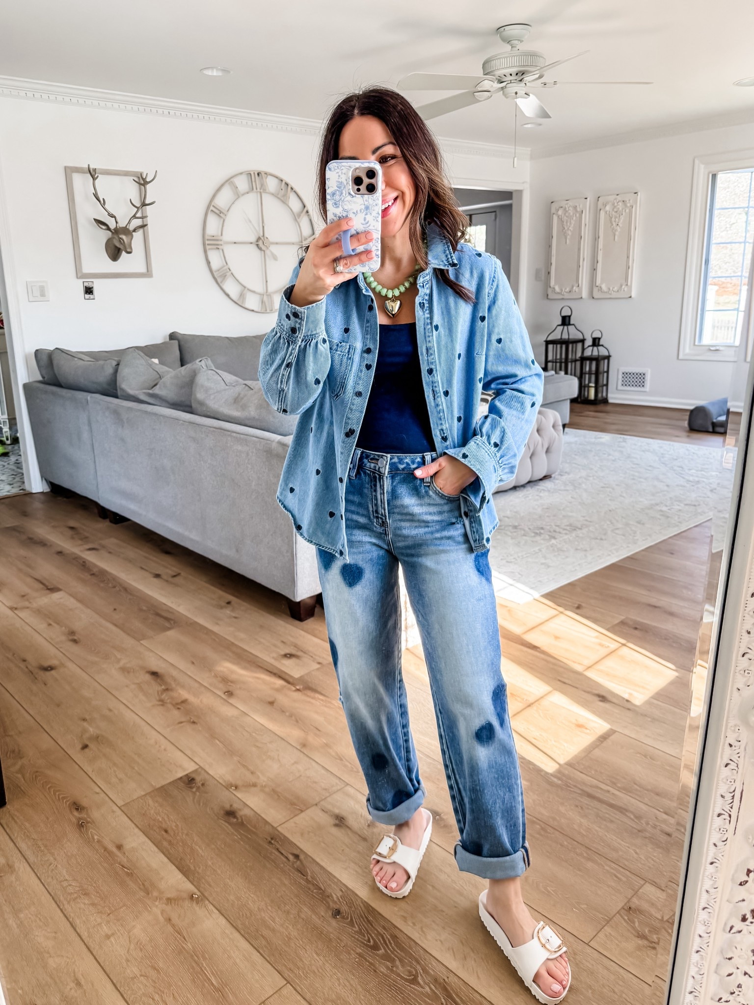 40% off select items at Social Threads. Small denim shirt. Boyfriend Jeans 25. Tank small petite, sandals TTS.



#LTKPetite #LTKOver40 #LTKSaleAlert