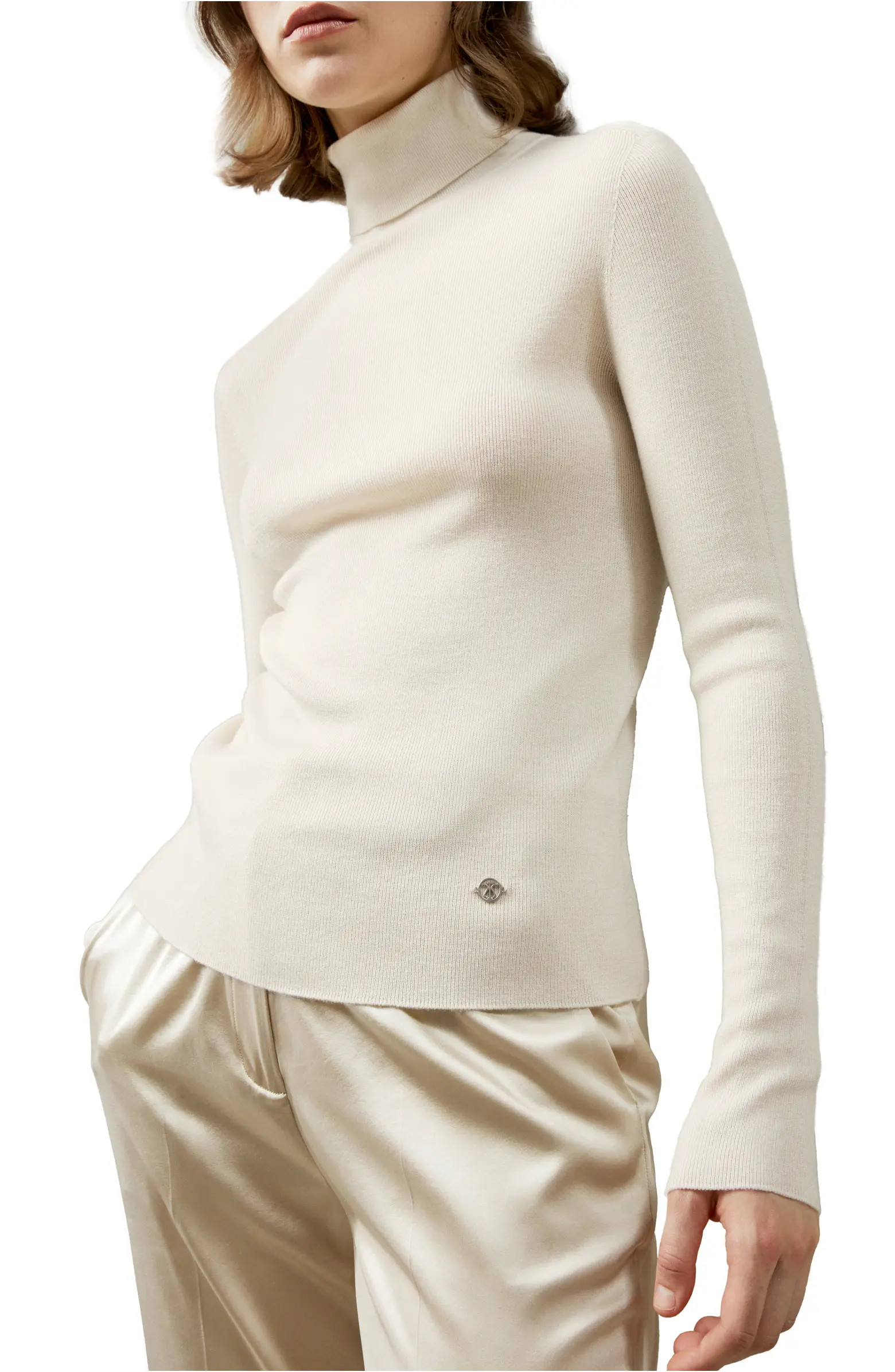 Seamless Silk-Cashmere Blend Turtleneck Sweater | Nordstrom