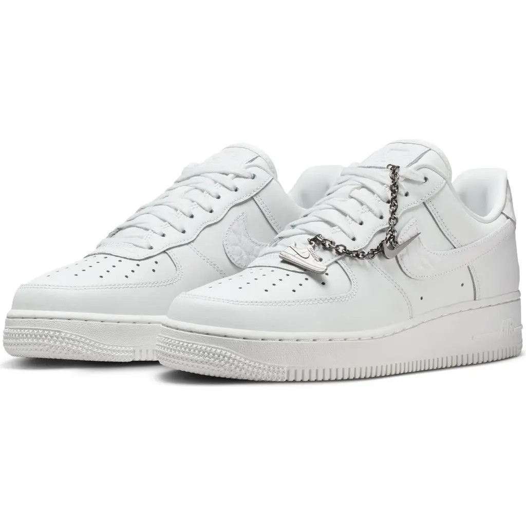 Nike Air Force 1 '07 Low Basketball Sneaker in 121 Smtwht/smtwht at Nordstrom, Size 7.5 | Nordstrom
