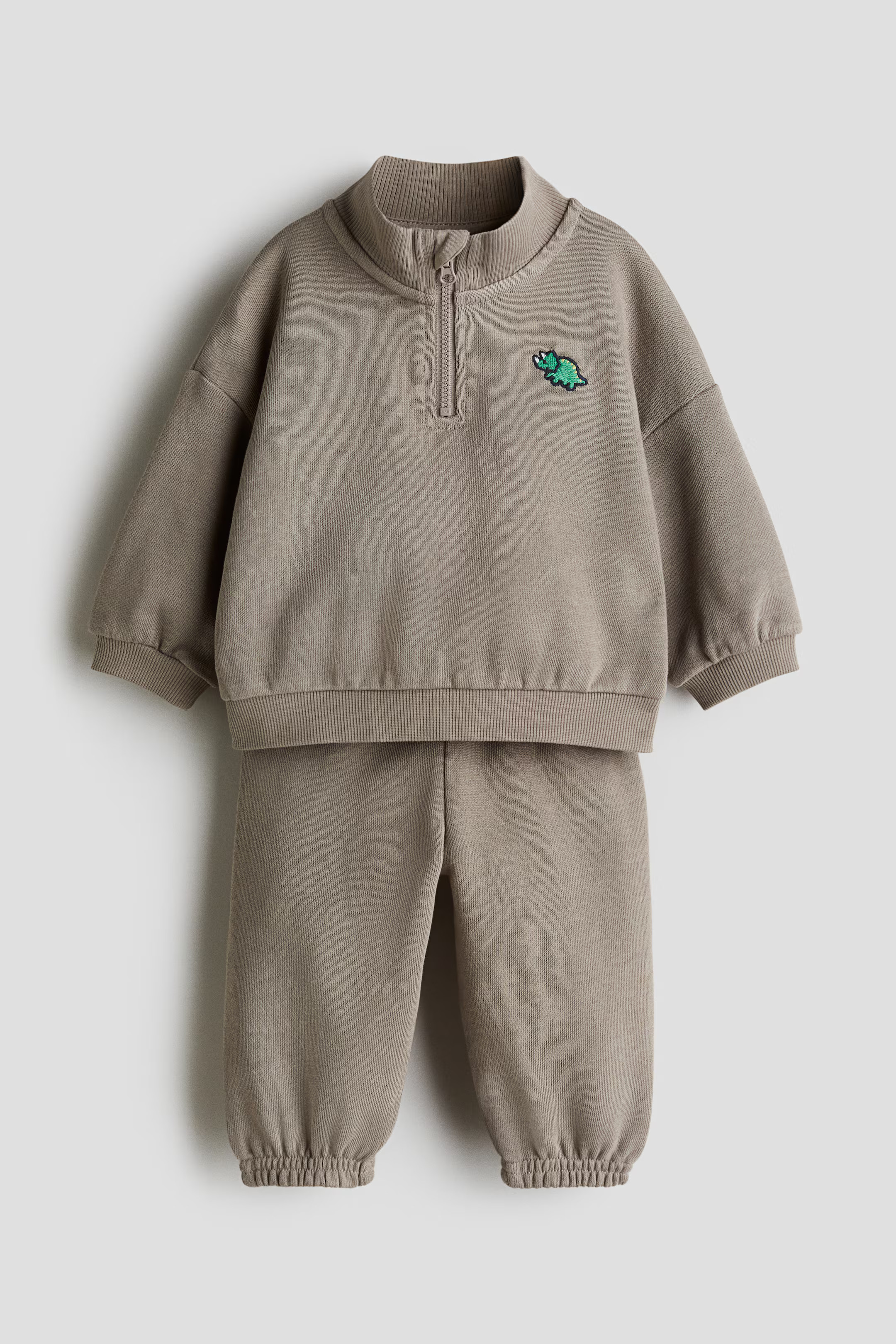 2-Piece Lightweight Sweatsuit | H&M (US + CA)