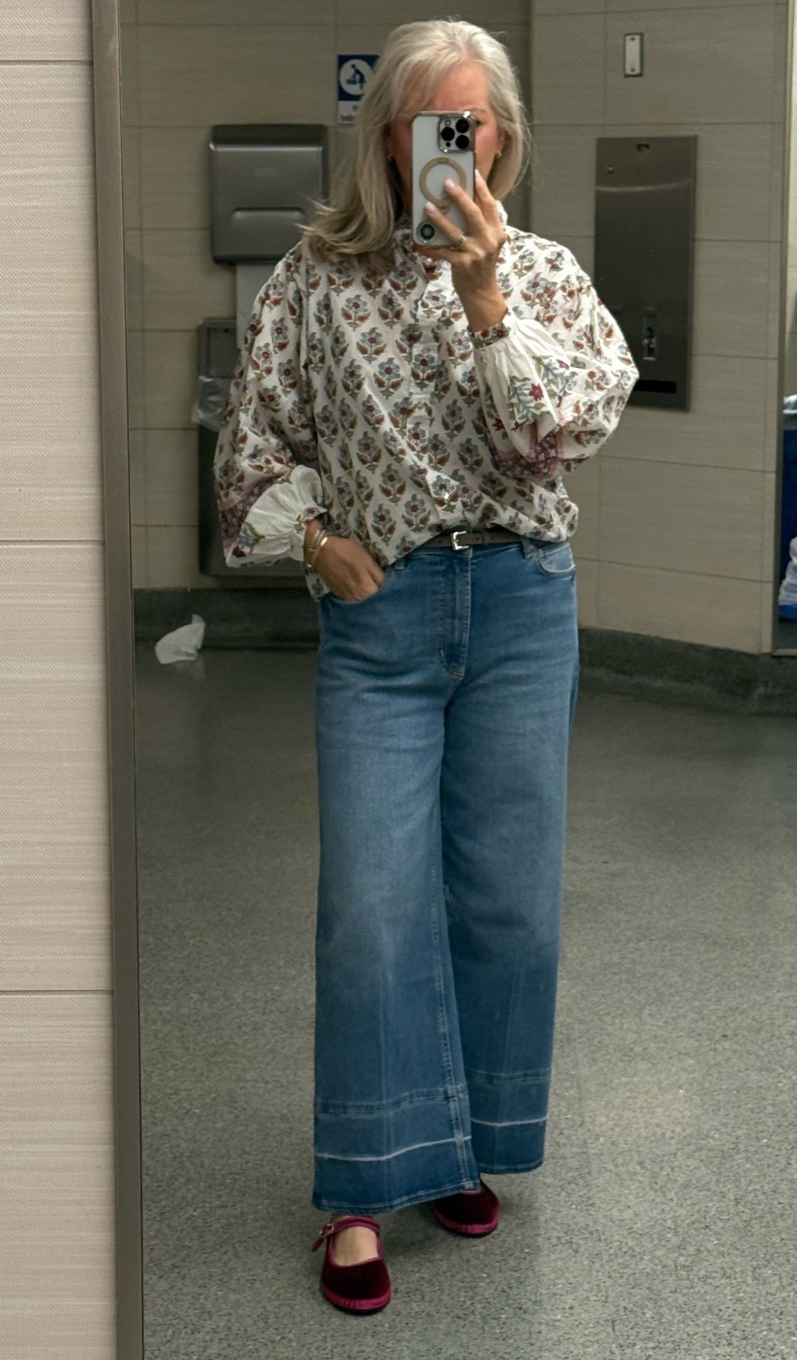 Airport fit

#LTKootd #LTKOver40