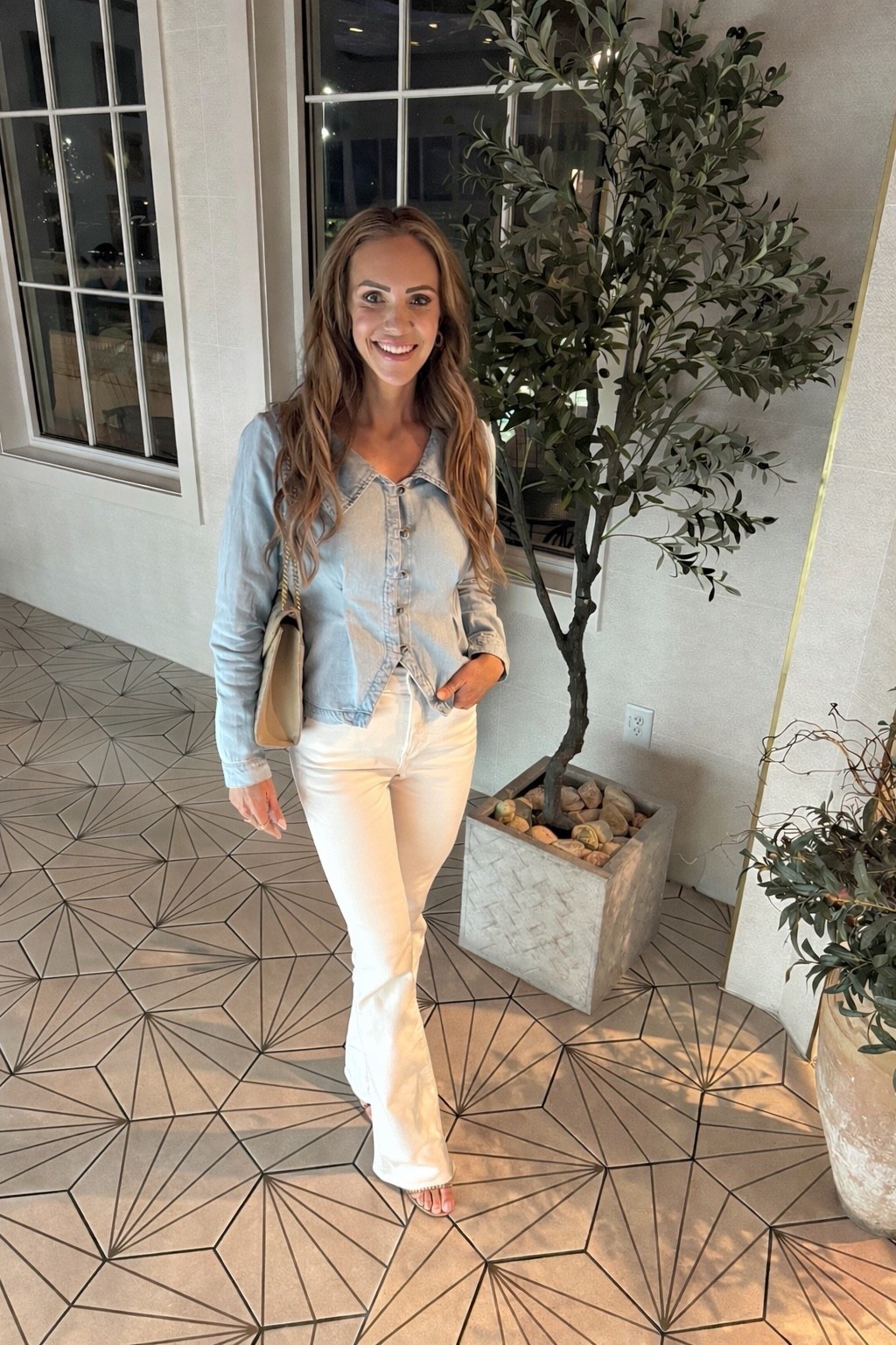 The perfect white jeans!!!! 

#LTKootd #LTKOver40 #LTKBeauty