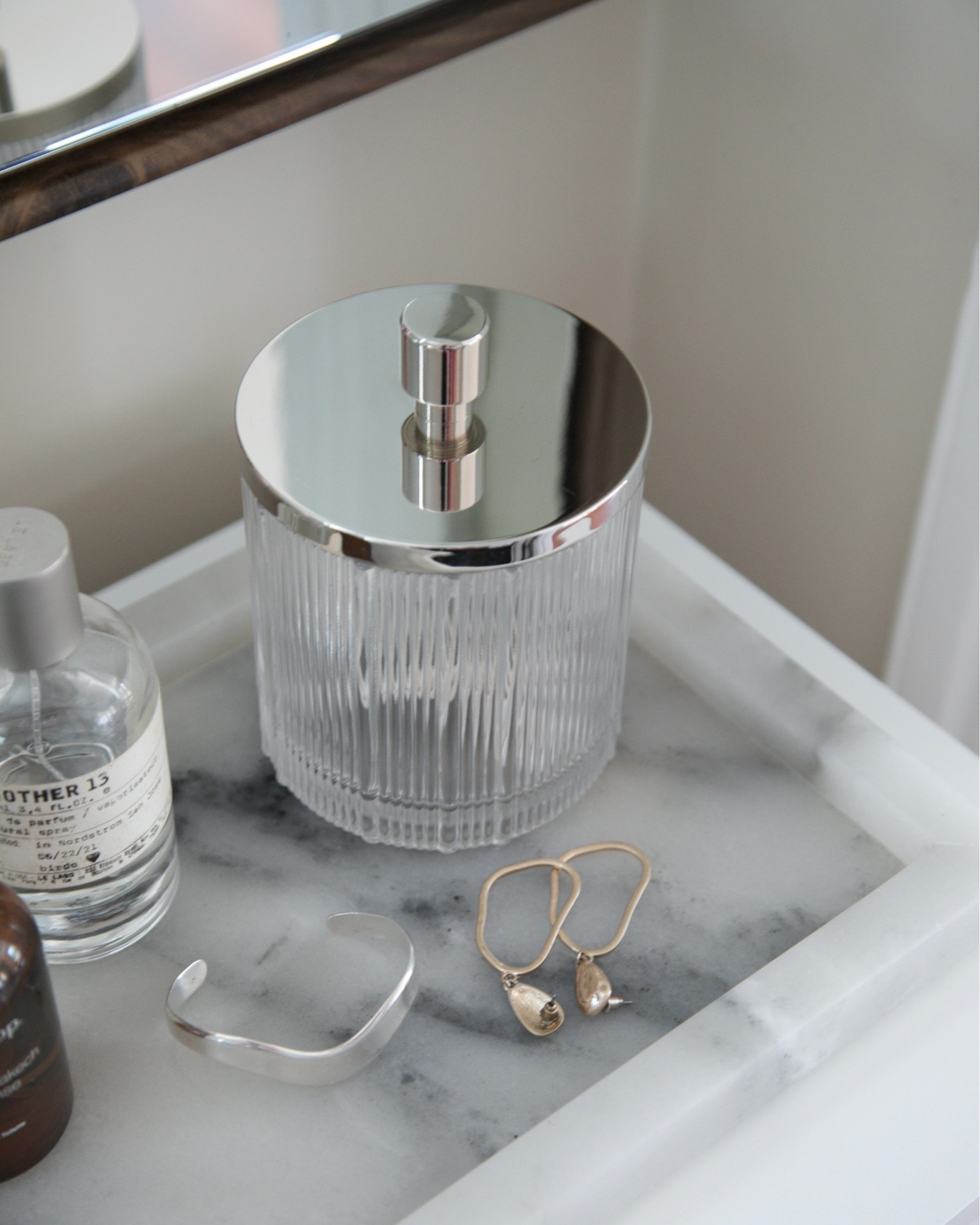Bathroom tray essentials 

#LTKhome