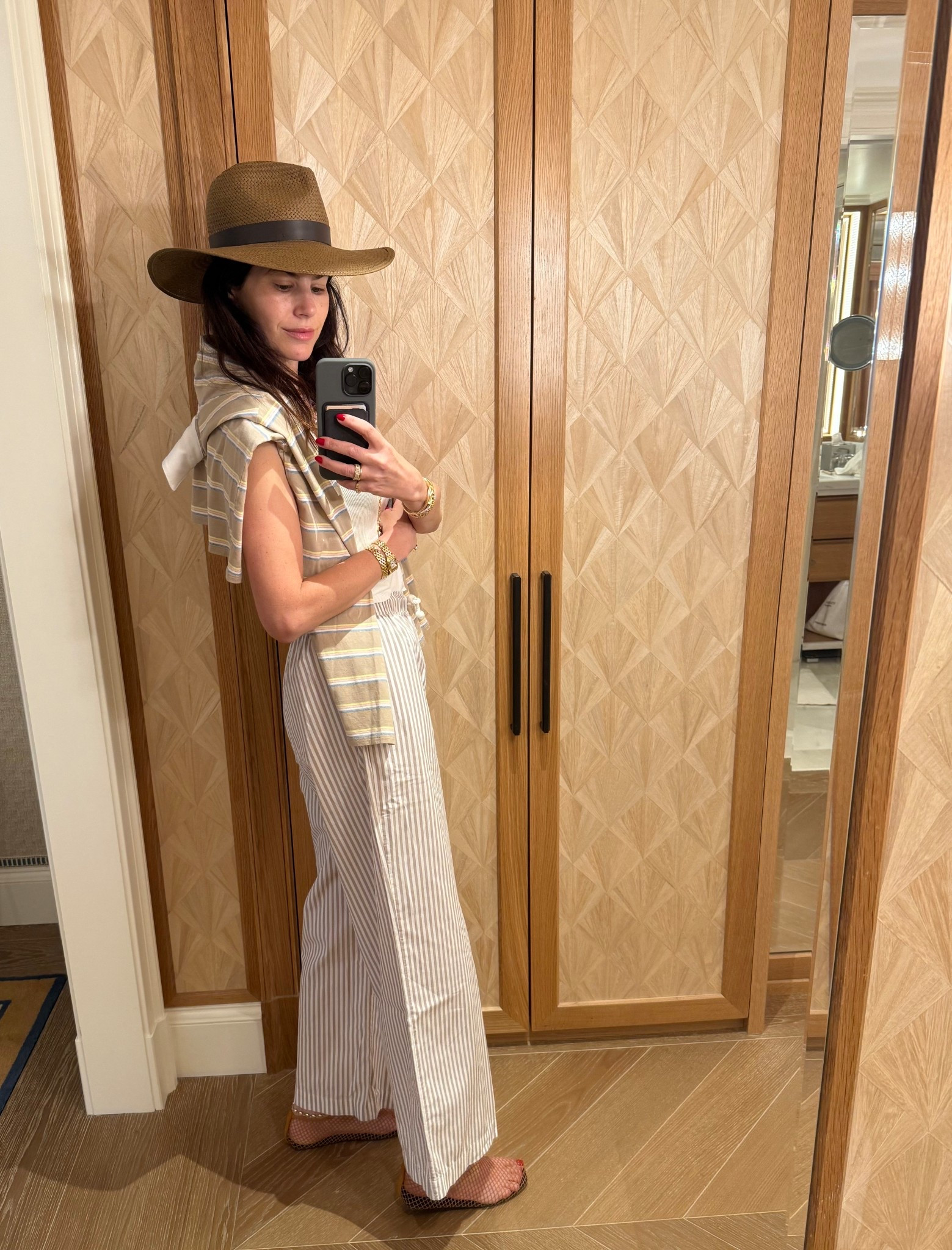 What I wore in Upstate New York! 

Women’s fashion, summer outfits, summer outfit inspo, summer fashion, summer style, trendy fashion, chic fashion, travel outfit, mom style, New York outfit inspo

#LTKSeasonal #LTKOver40 #LTKStyleTip
