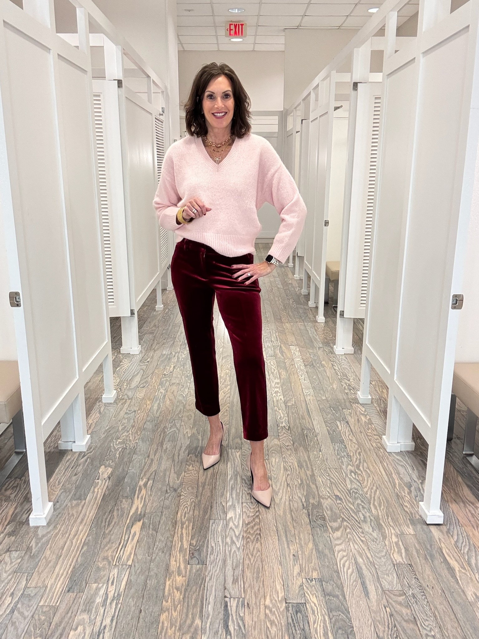 Causal holiday outfit from Loft! Velvet pants 28/6 and linking similar sweaters

Women’s fashion, what to wear for, sale alert, fashion over 40, fashion over 50, fall outfit ideas, winter fashion, winter styles, winter outfits, winter outfit inspo, holiday styles, holiday outfits, holiday outfit inspo, holiday fashion, trending fashion, chic style





#LTKHoliday #LTKootd #LTKOver40