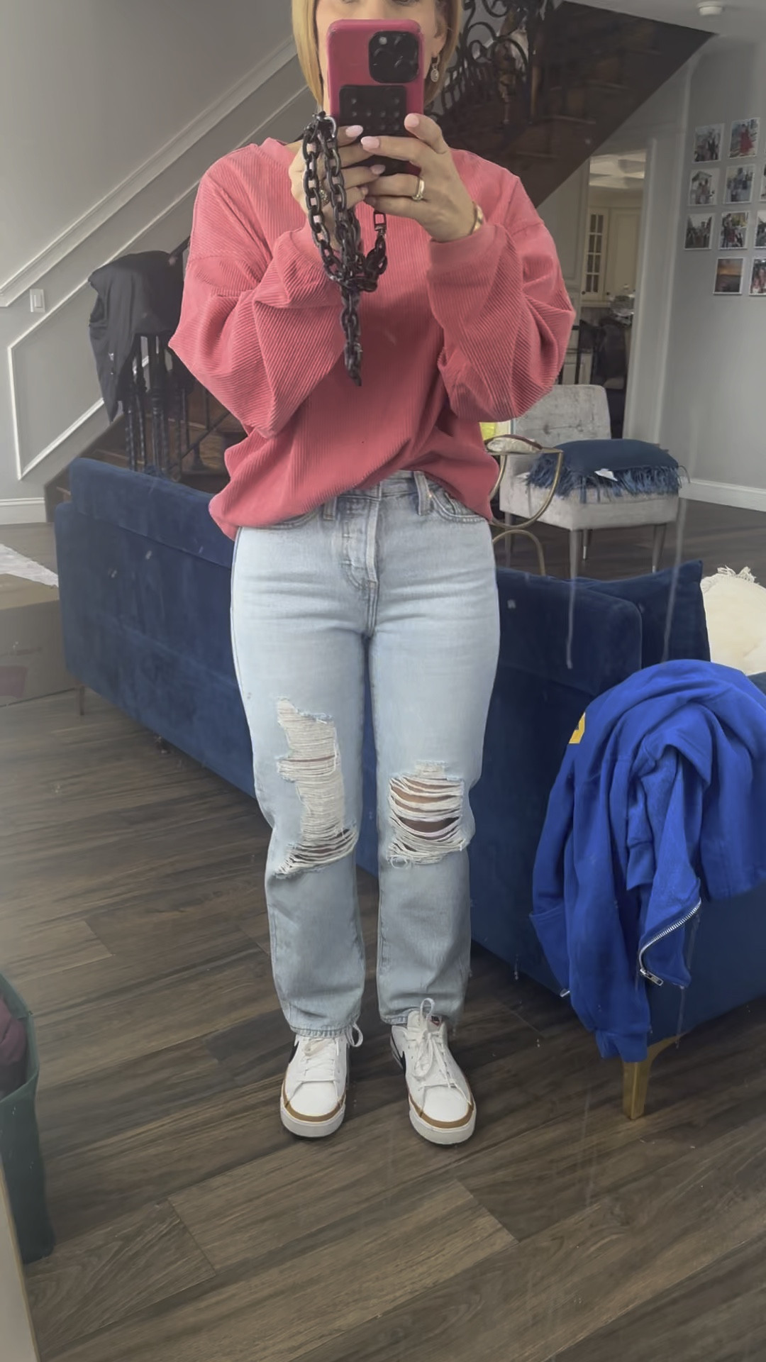 Awesome jeans 

#LTKsalealert #LTKSpringSale #LTKVideo