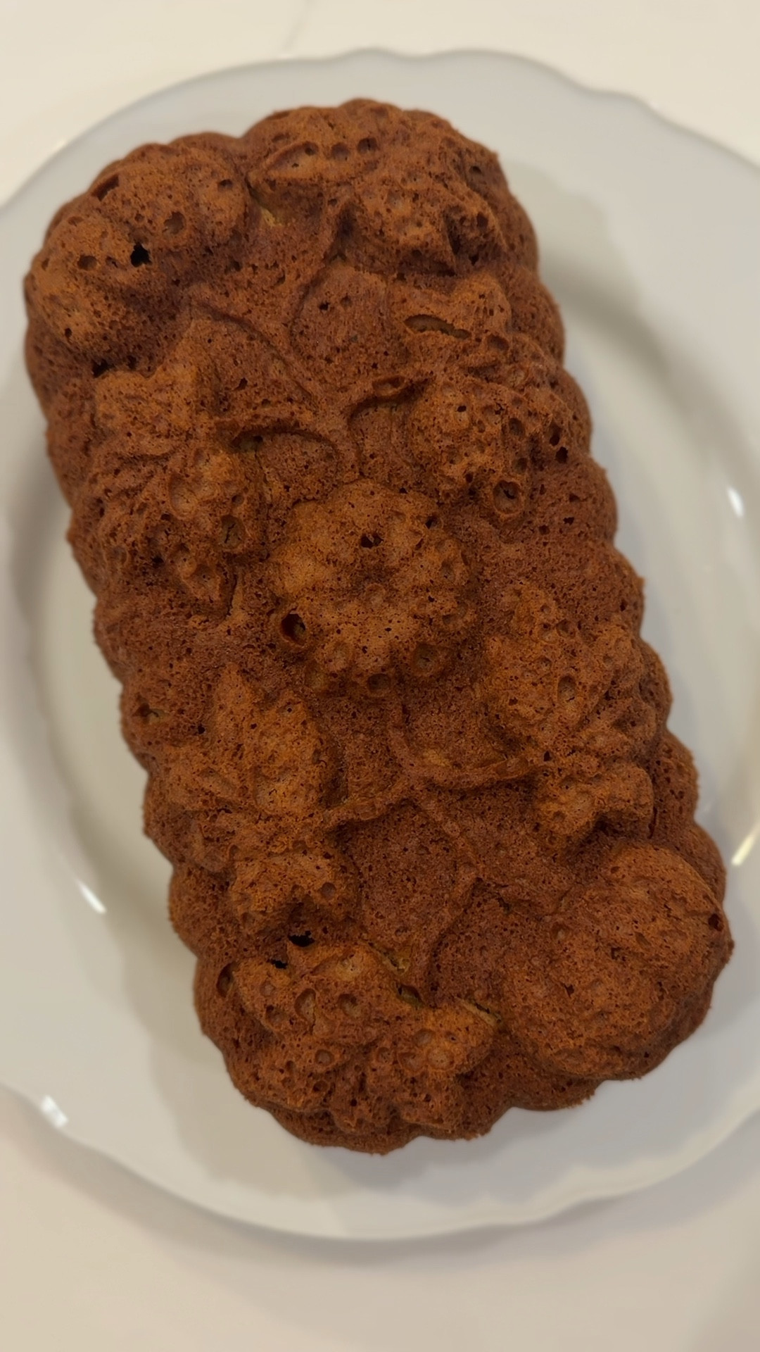 You don’t need to be Martha Stewart to make the prettiest fall pumpkin bread! This pumpkin mold pan from Target is so festive! 

#LTKFindsUnder50 #LTKHome #LTKSeasonal