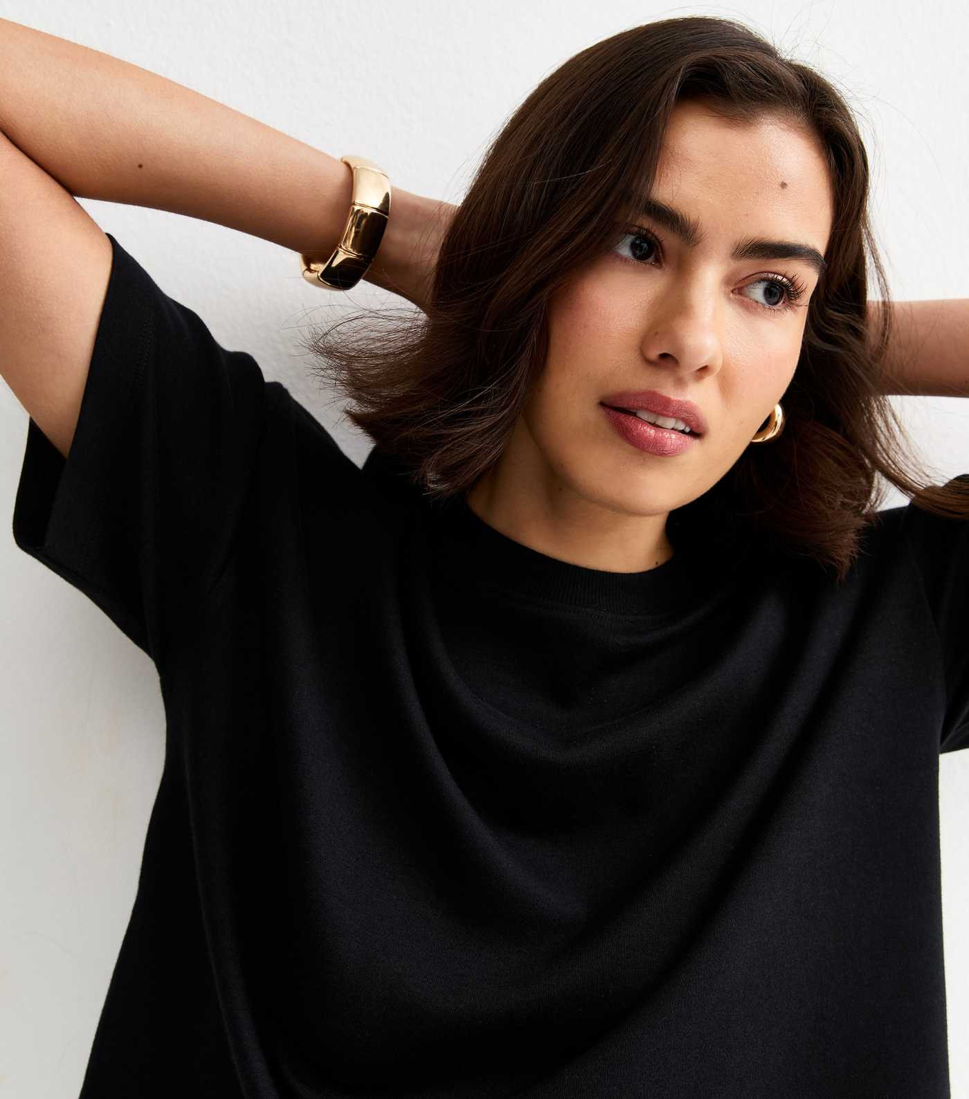 Premium Black Heavyweight Cotton Boxy T-Shirt | New Look | New Look (UK)