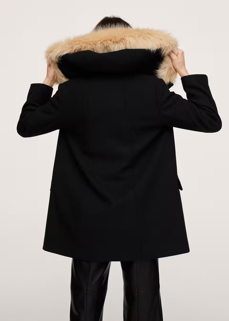 Search: fur coats women (24) | Mango USA | MANGO (US)