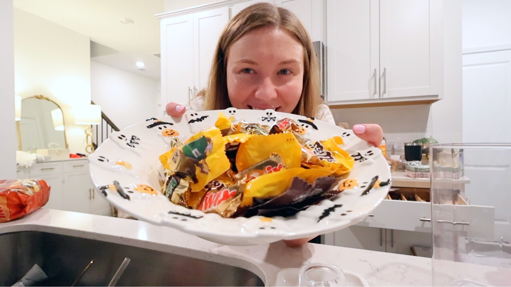 Halloween ghost bowl found at Walmart! Under $15

#LTKdayinmylife