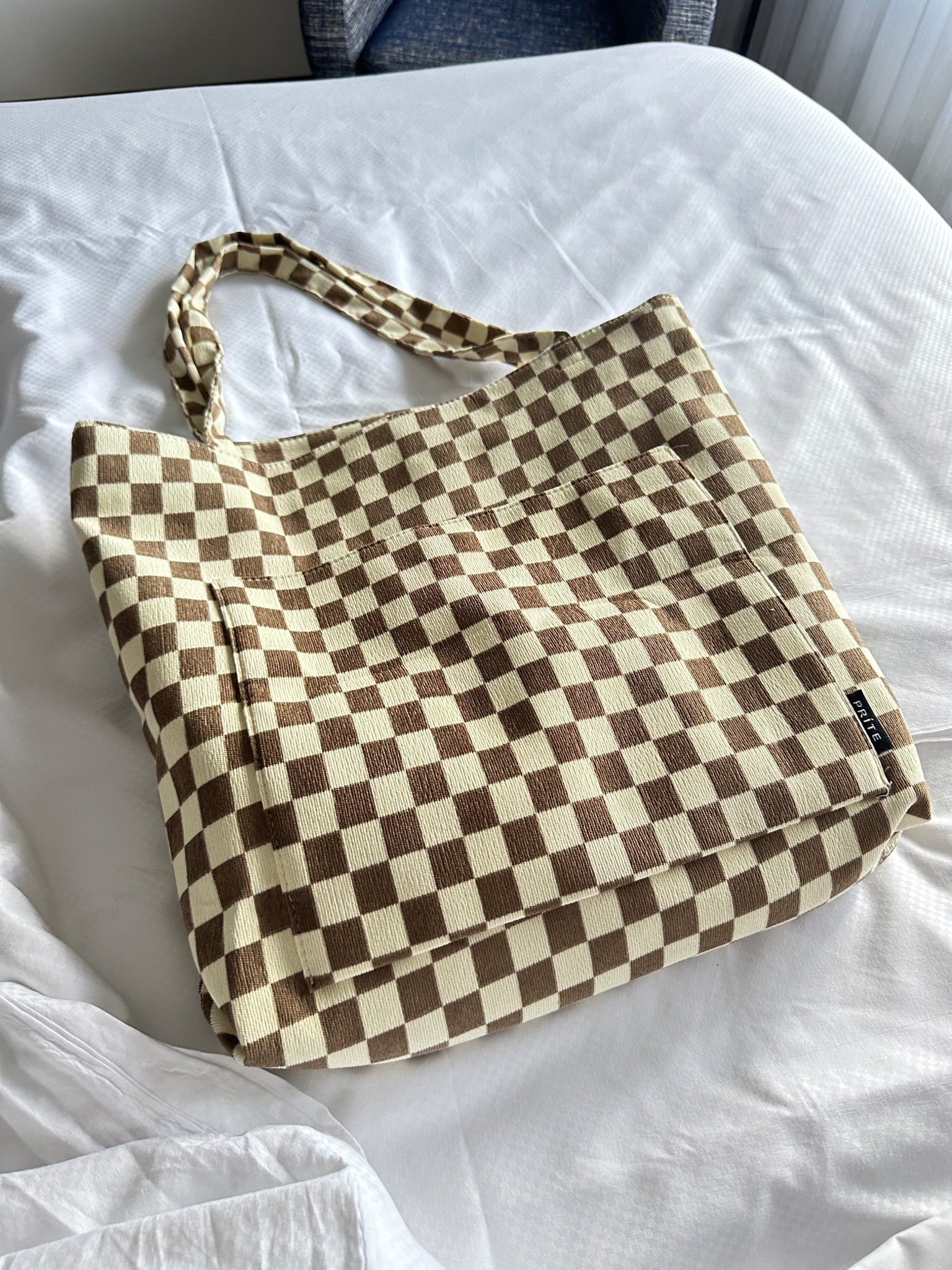 The cutest book bag tote🫶🏼😍

#LTKbag #LTKcanada #LTKsummer