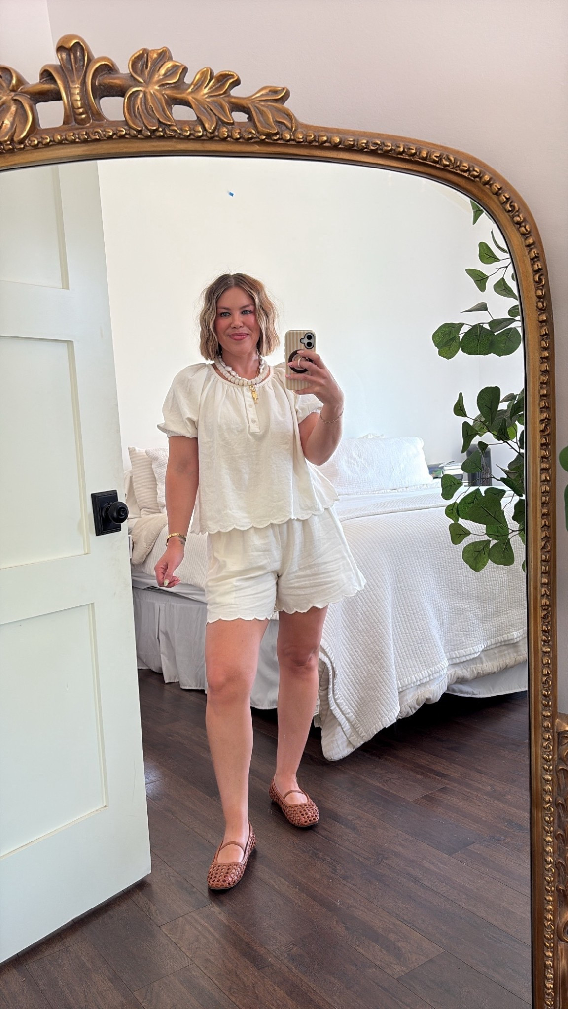WALMART OOTD
Y’all this linen scalloped set is so freaking cute and comes in a few colors!!! 
#walmart #ootd #outfitidea #walmartfinds#walmartoutfit #walmartstyle #walmartfashion #linen #matchingset #affordableoutfit #summeroutfit #springoutift


#LTKootd #LTKOver40 #LTKSeasonal