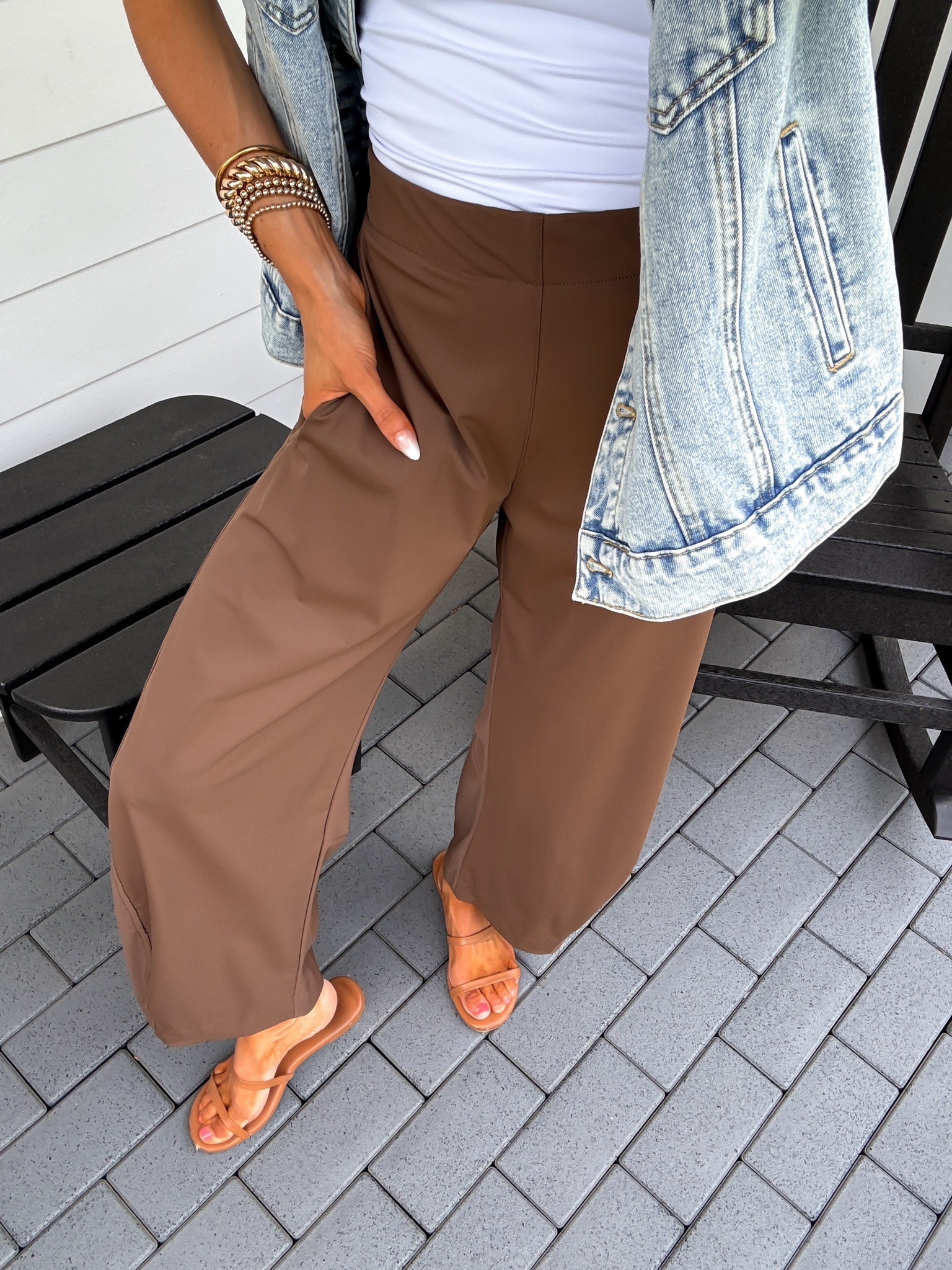 Wearing my true to size (xsmall) stretchy Amazon joggers. Size down if in-between sizes. 

#LTKTravel #LTKootd #LTKfitnessgoals