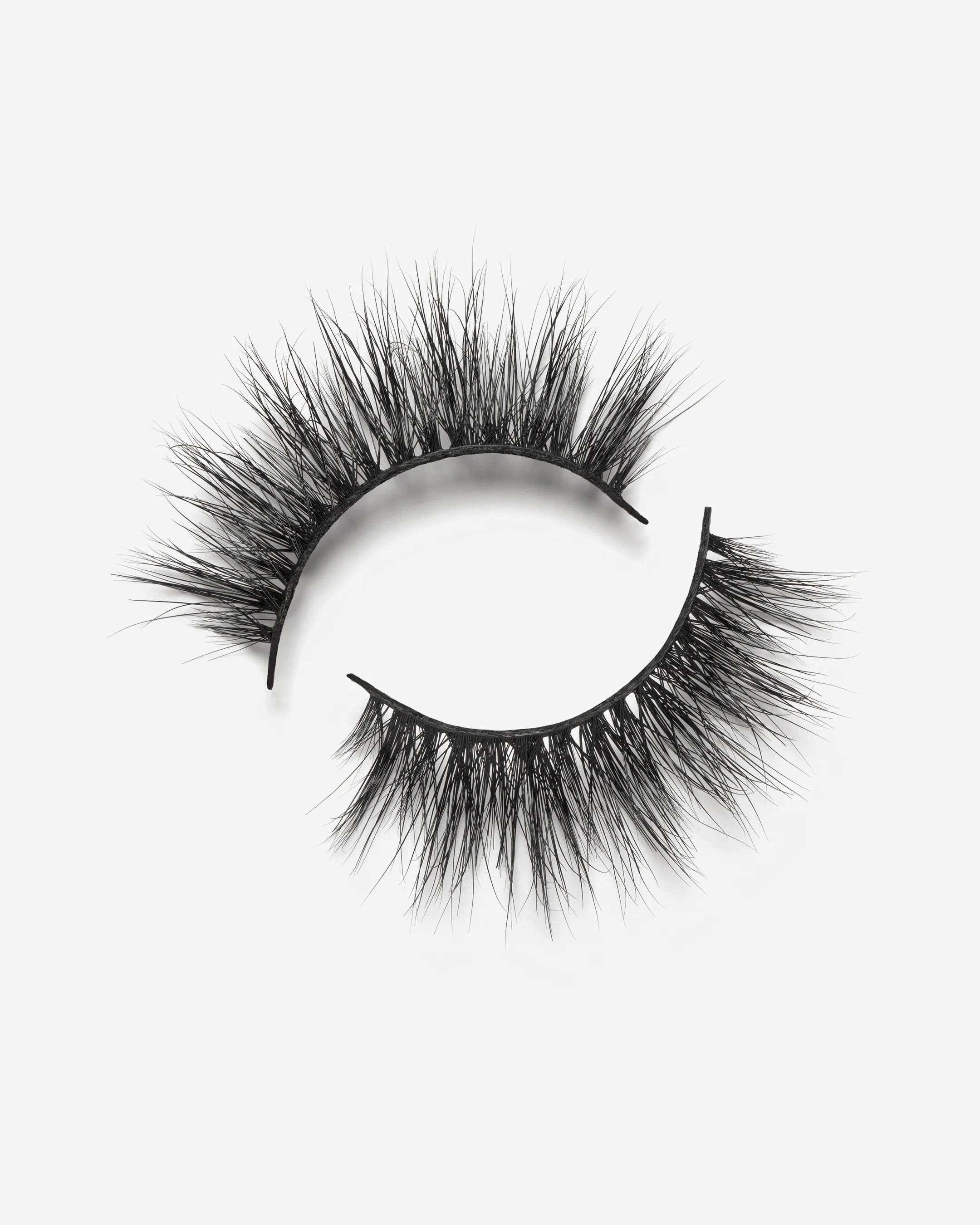 Miami | Rated #1 Prestige False Lash Brand | Hollywoods Favorite Fake Eyelash Brand | Worn By the Kardashians | Lilly Lashes | Lilly Lashes