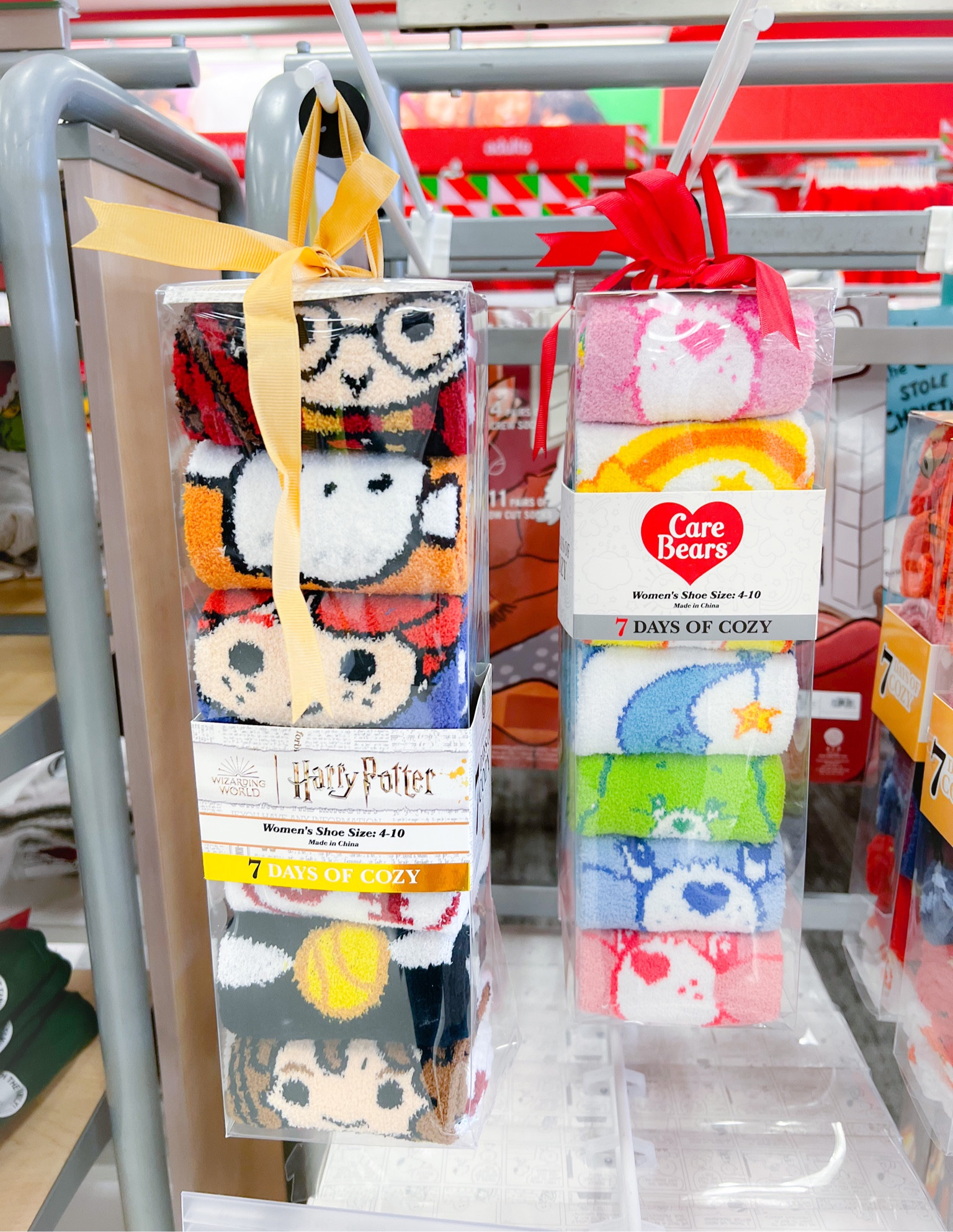 Seven Days of Cozy Knit Christmas Character Socks #target #targetstyle #targetchristmas #cozysocks #holudsysicks #knitsocks 

#LTKHoliday #LTKSeasonal #LTKfamily