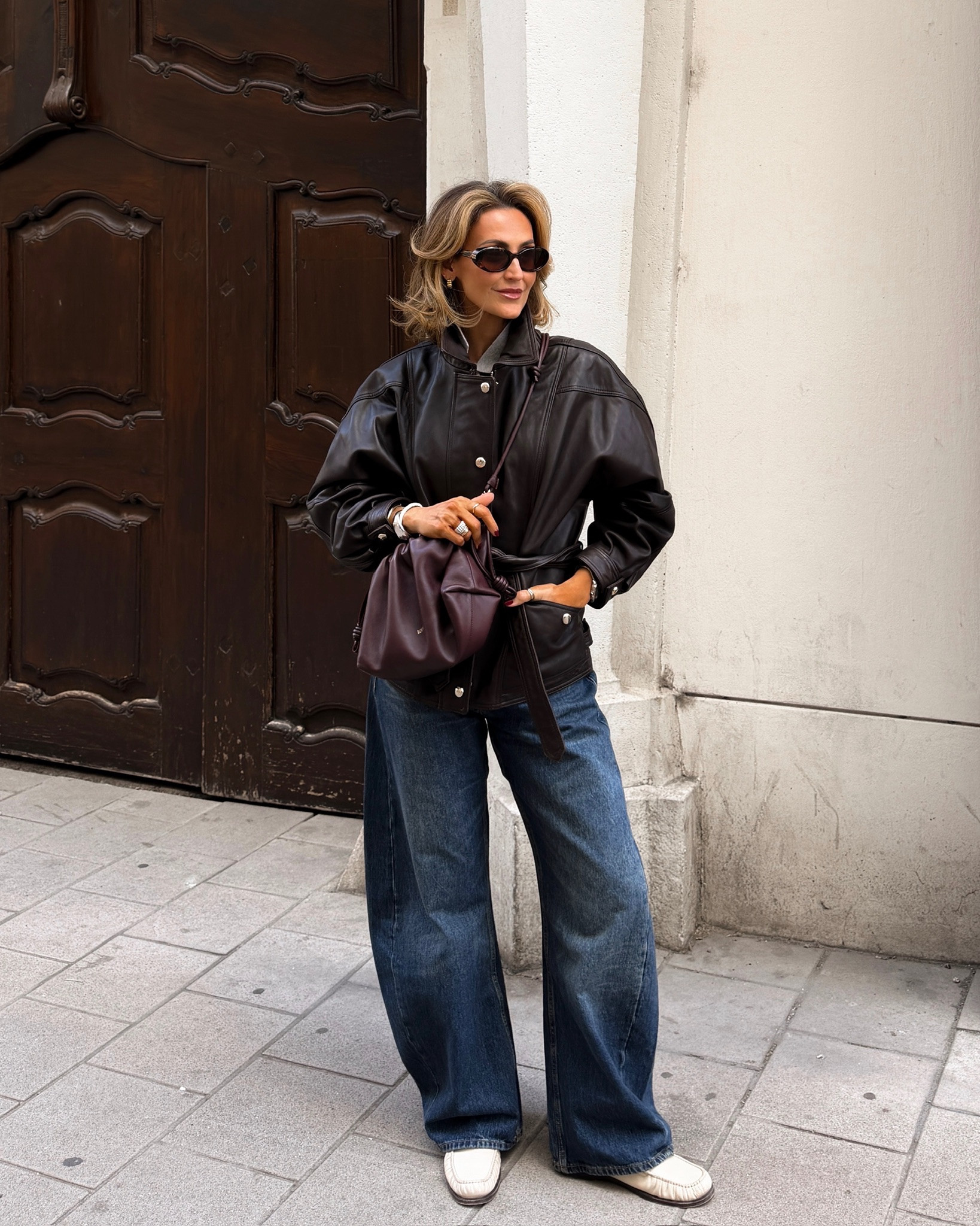 KSD shorties: Cultural day in Vienna ✨⛪️

Just got these barrel jeans at Zara and pairing it with relaxed cashmere polo and oversized leather jacket, my YSL loafers have been a go-to shoe for all day walking while looking stylish! 

Jacket size 1, jeans 4/36