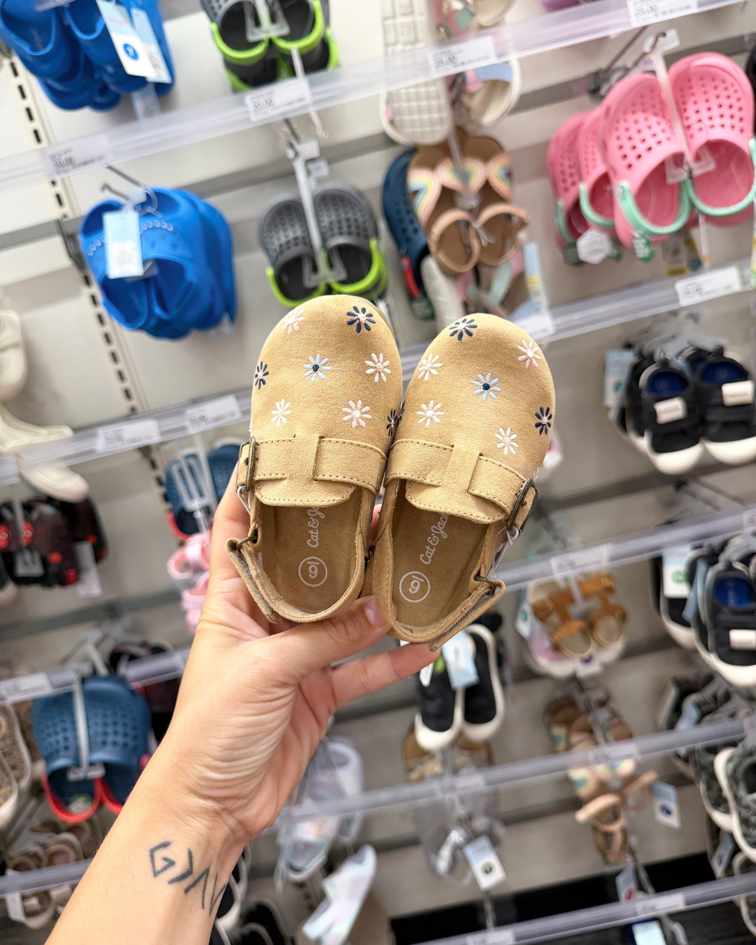 Target’s little girl fall shoes are the cutest!!🍂 @Target 

#toddlershoes #targethaul #girlshoes

#LTKSeasonal #LTKKids