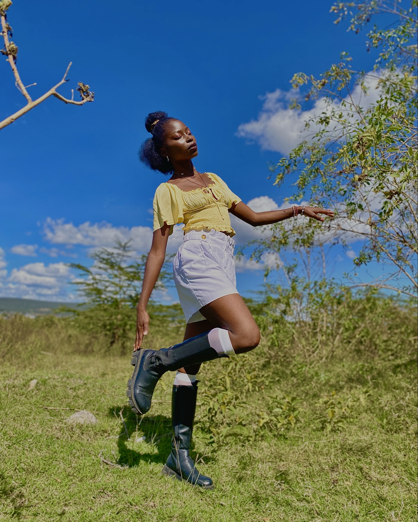 Sunshine fairy 🧚🏾‍♀️ #yellow


#LTKspring #LTKstyletip #LTKsummer