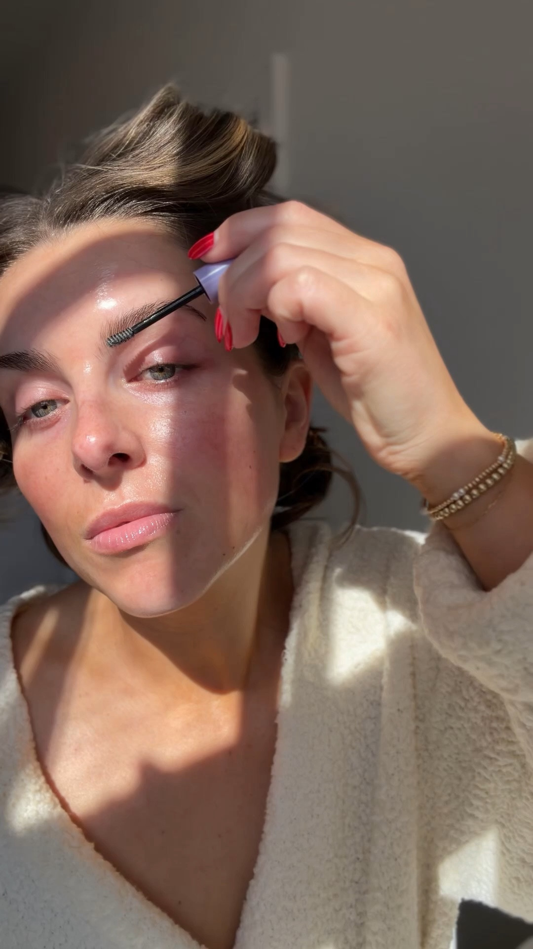Bronzy glowy natural makeup look 

#LTKgrwm #LTKBeauty #LTKmorningroutine